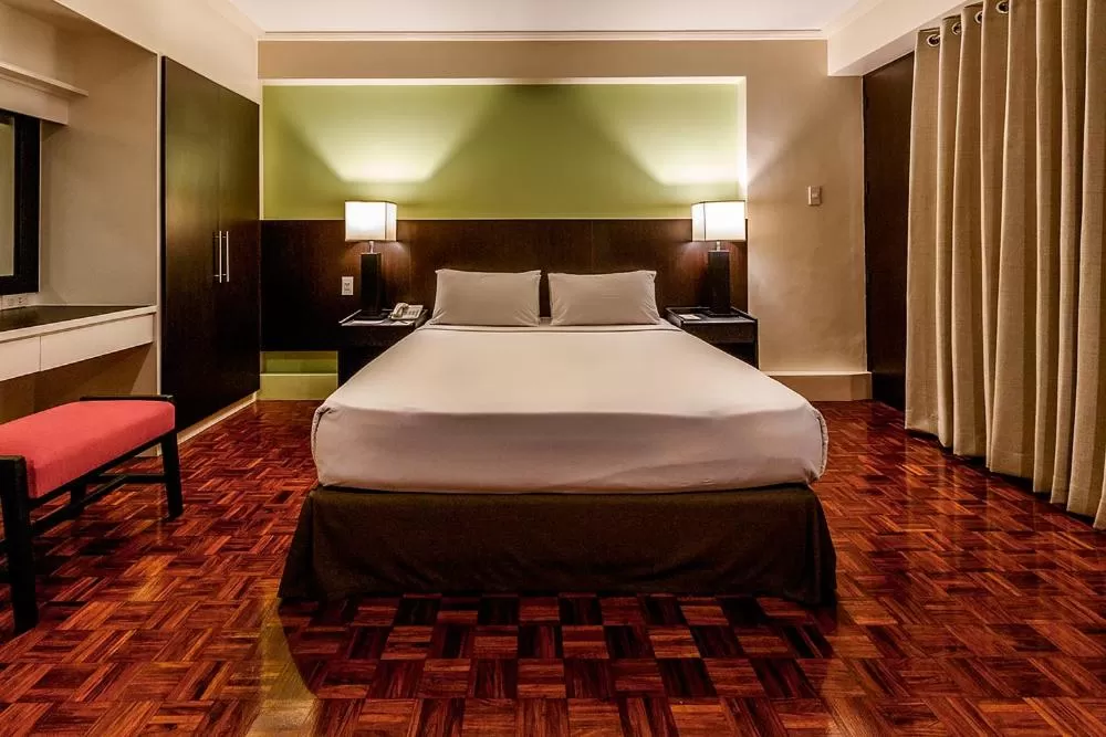 Bedroom, Bed in Copacabana Apartment Hotel