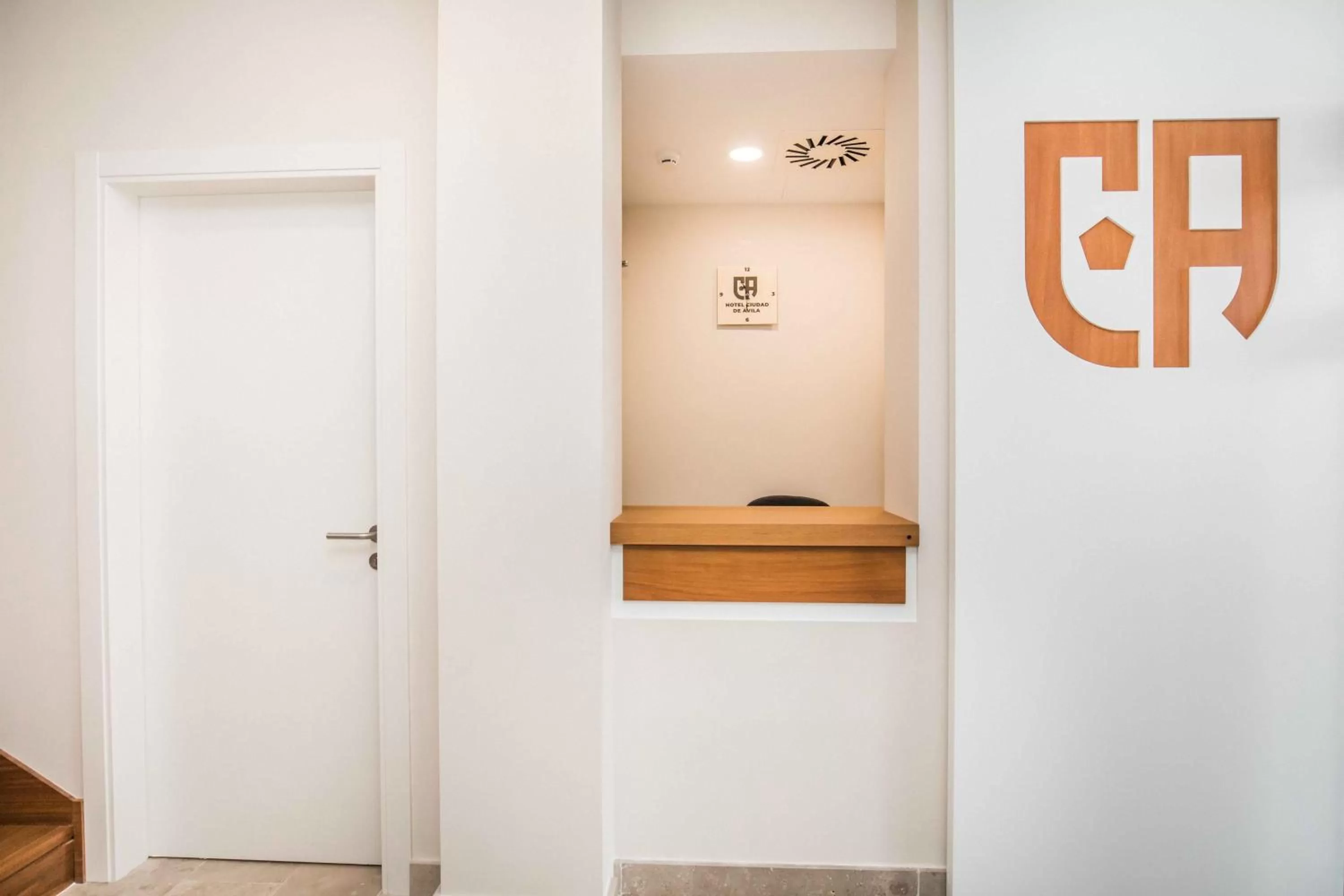 Lobby or reception in Hotel Ciudad De Ávila