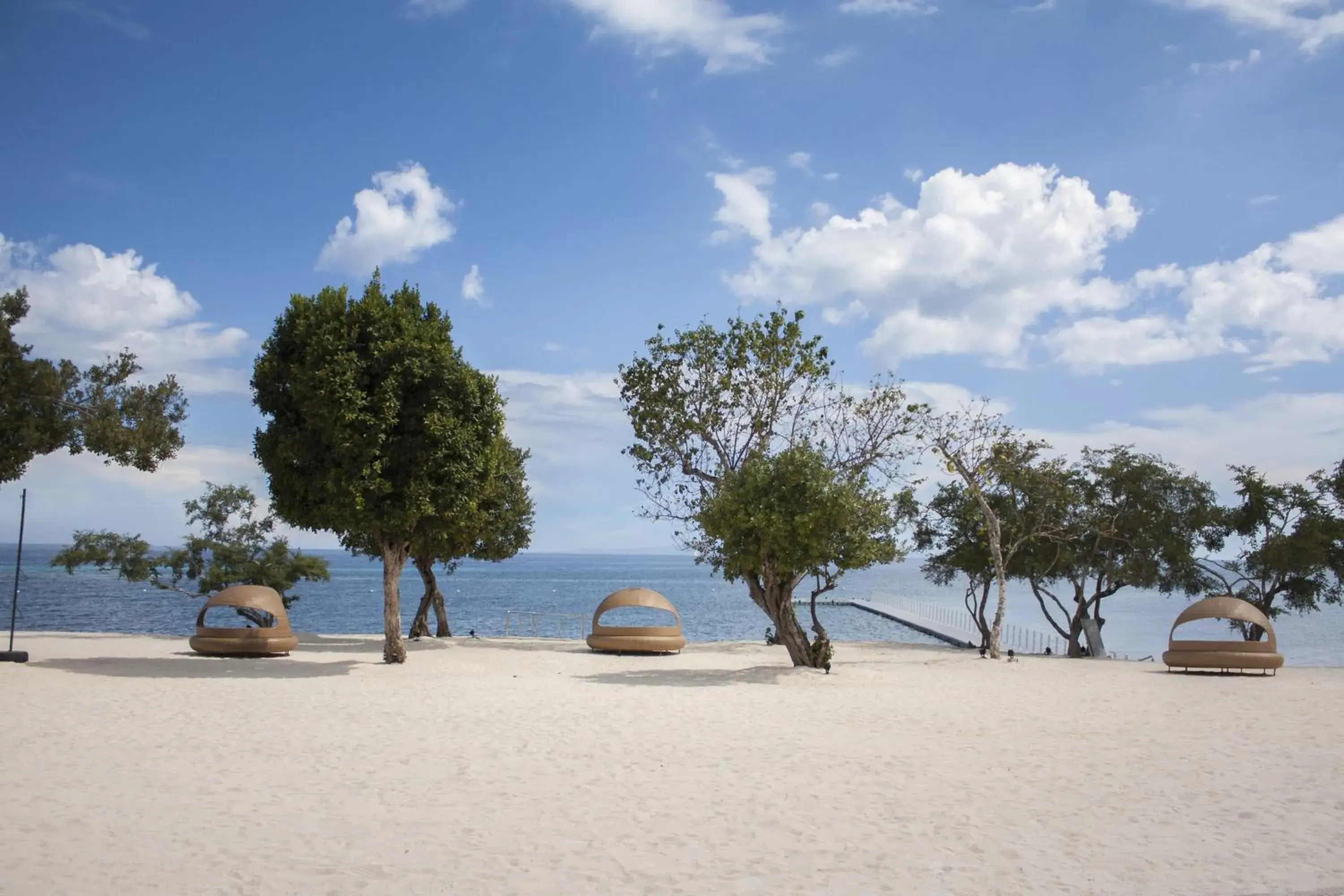 Beach in BE Grand Resort, Bohol