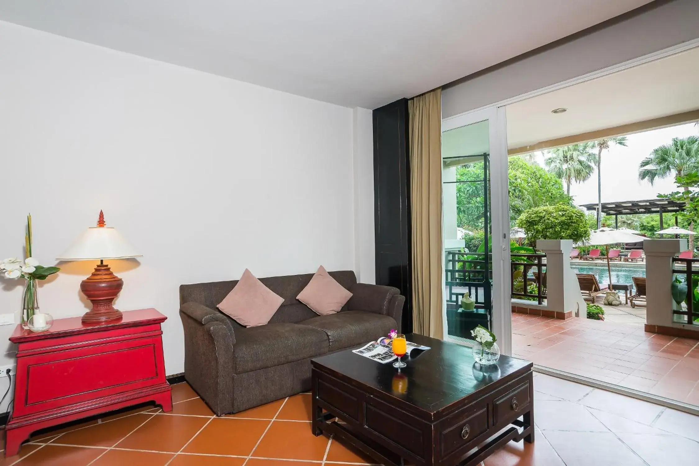 Living room, Seating Area in Dor-Shada Resort By The Sea