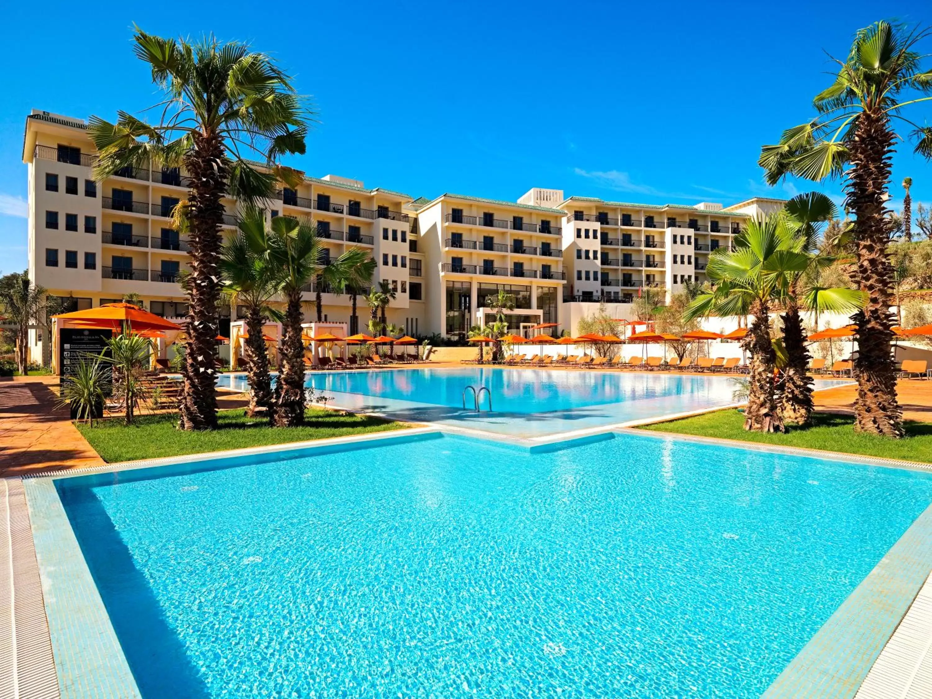 Swimming Pool in Palais Medina & Spa