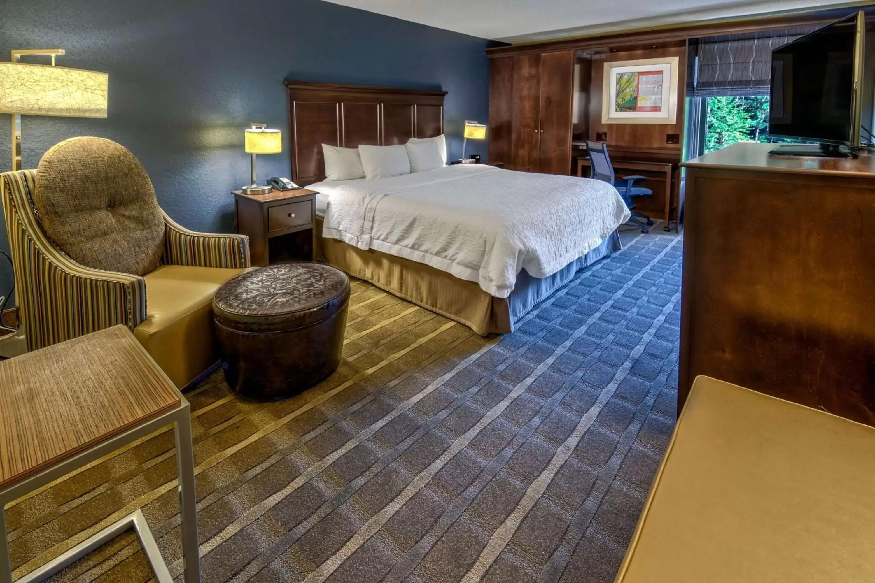 Bedroom in Hampton Inn Atlanta-Peachtree Corners/Norcross