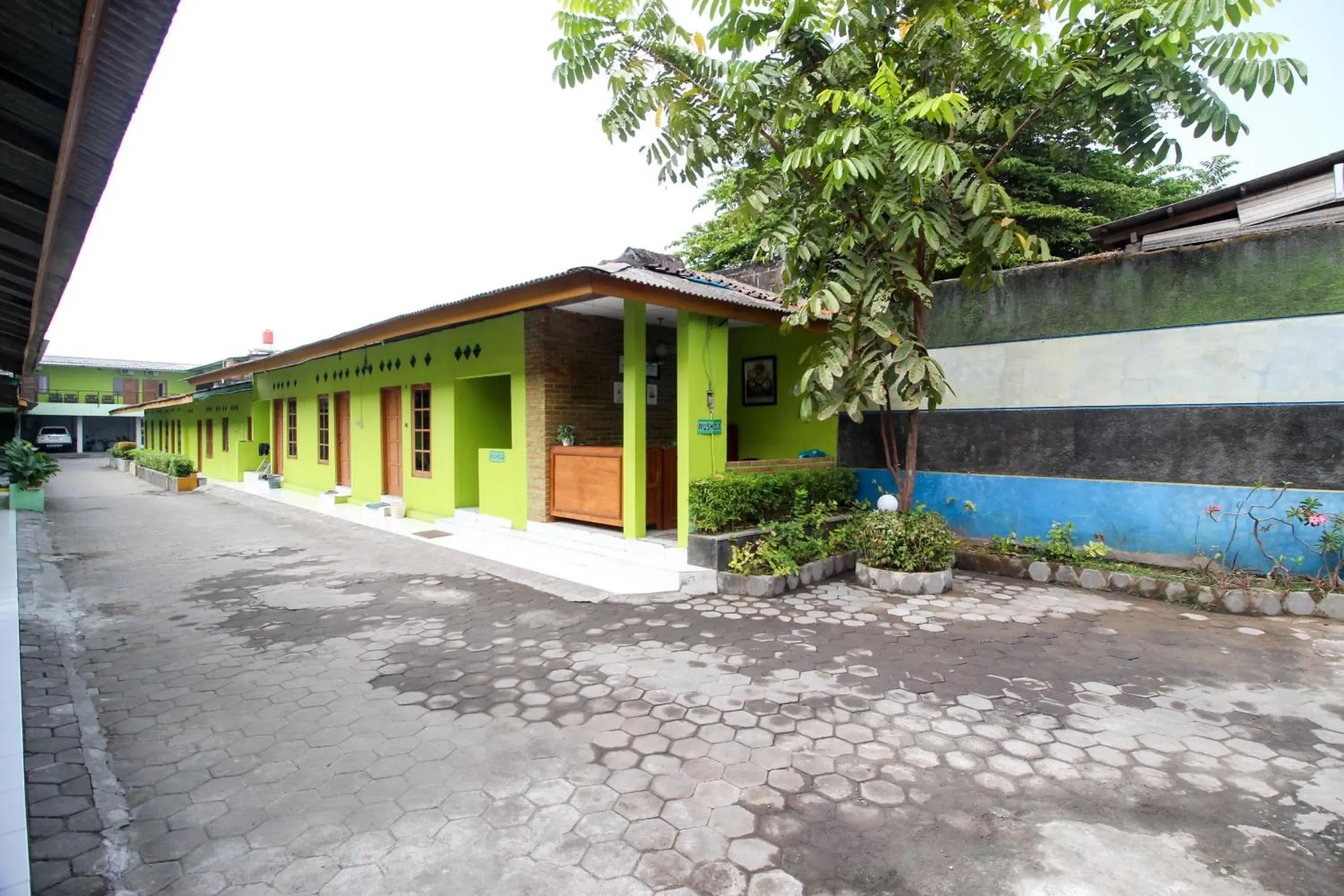 Property building in RedDoorz @ Jalan Parangtritis Property building in RedDoorz @ Jalan Parangtritis