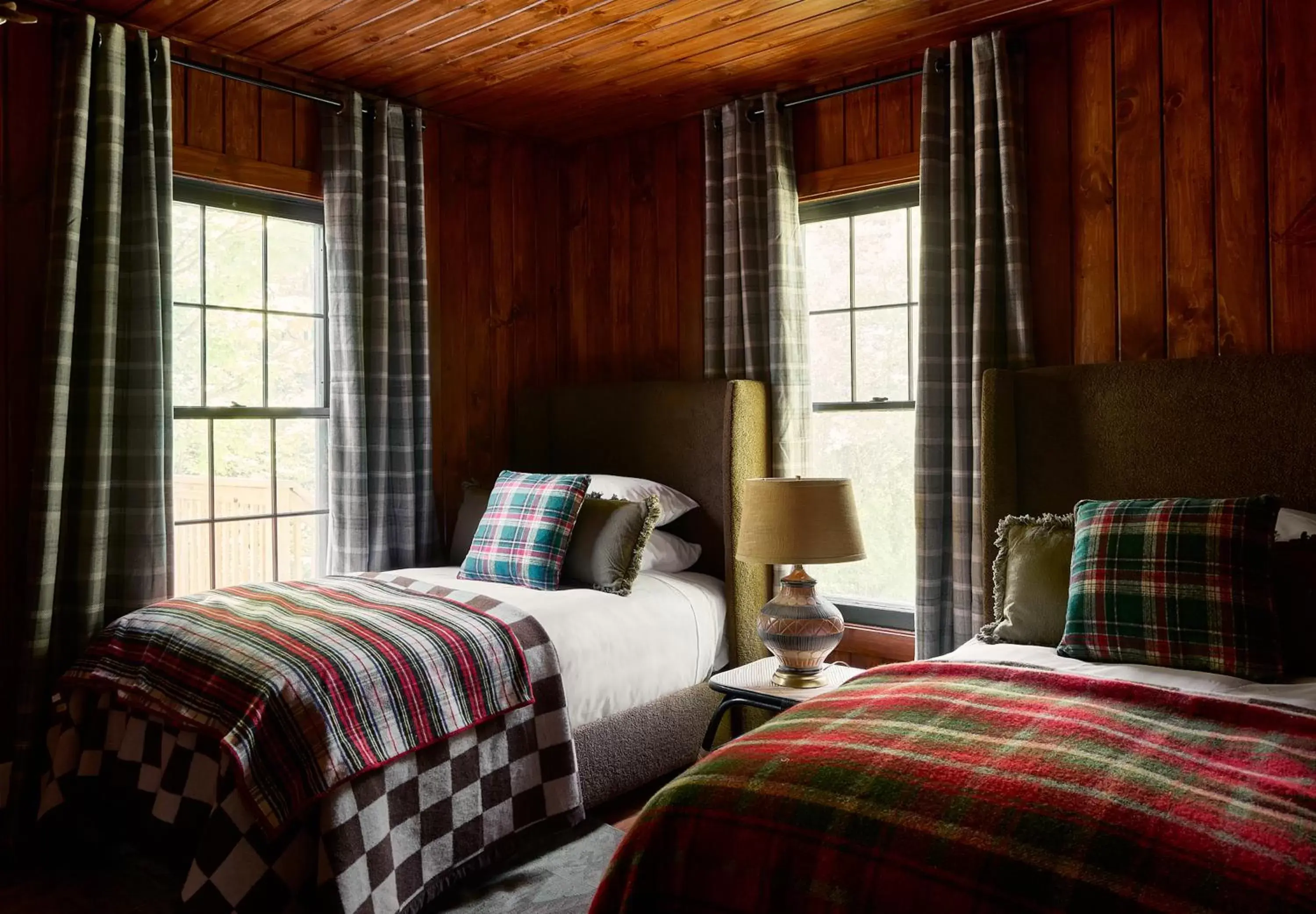 Bedroom, Bed in Bluebird Cady Hill Lodge