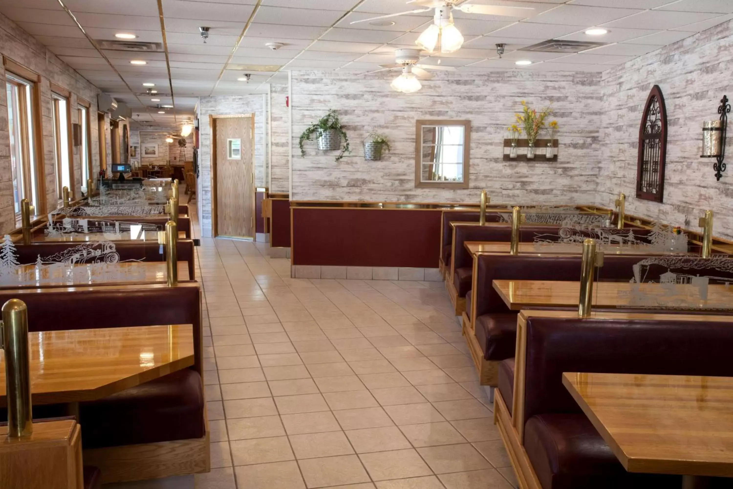 Restaurant/places to eat in Ramada by Wyndham Keystone Near Mt Rushmore Restaurant/places to eat in Ramada by Wyndham Keystone Near Mt Rushmore