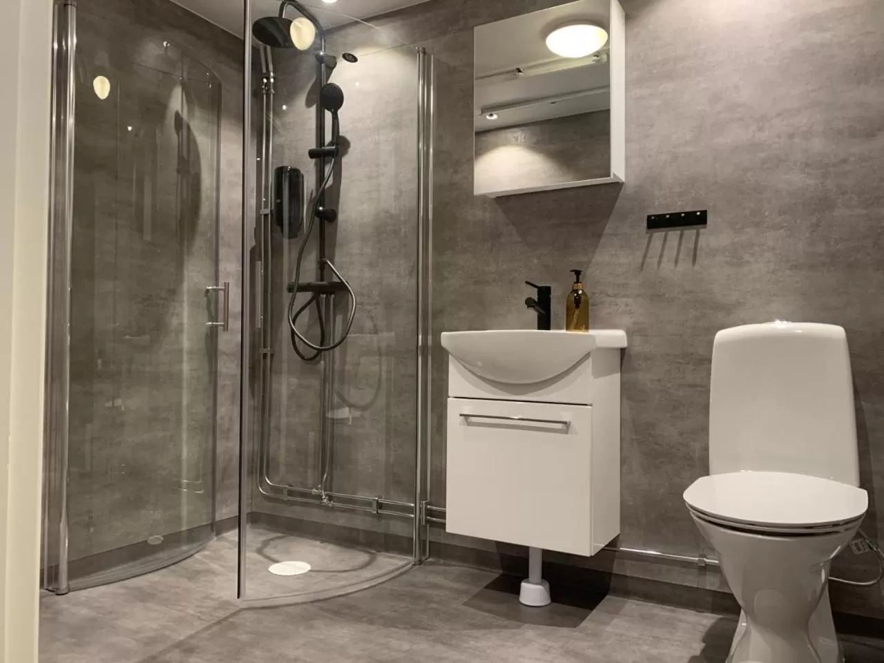 Toilet in Hotel B&B Gränden