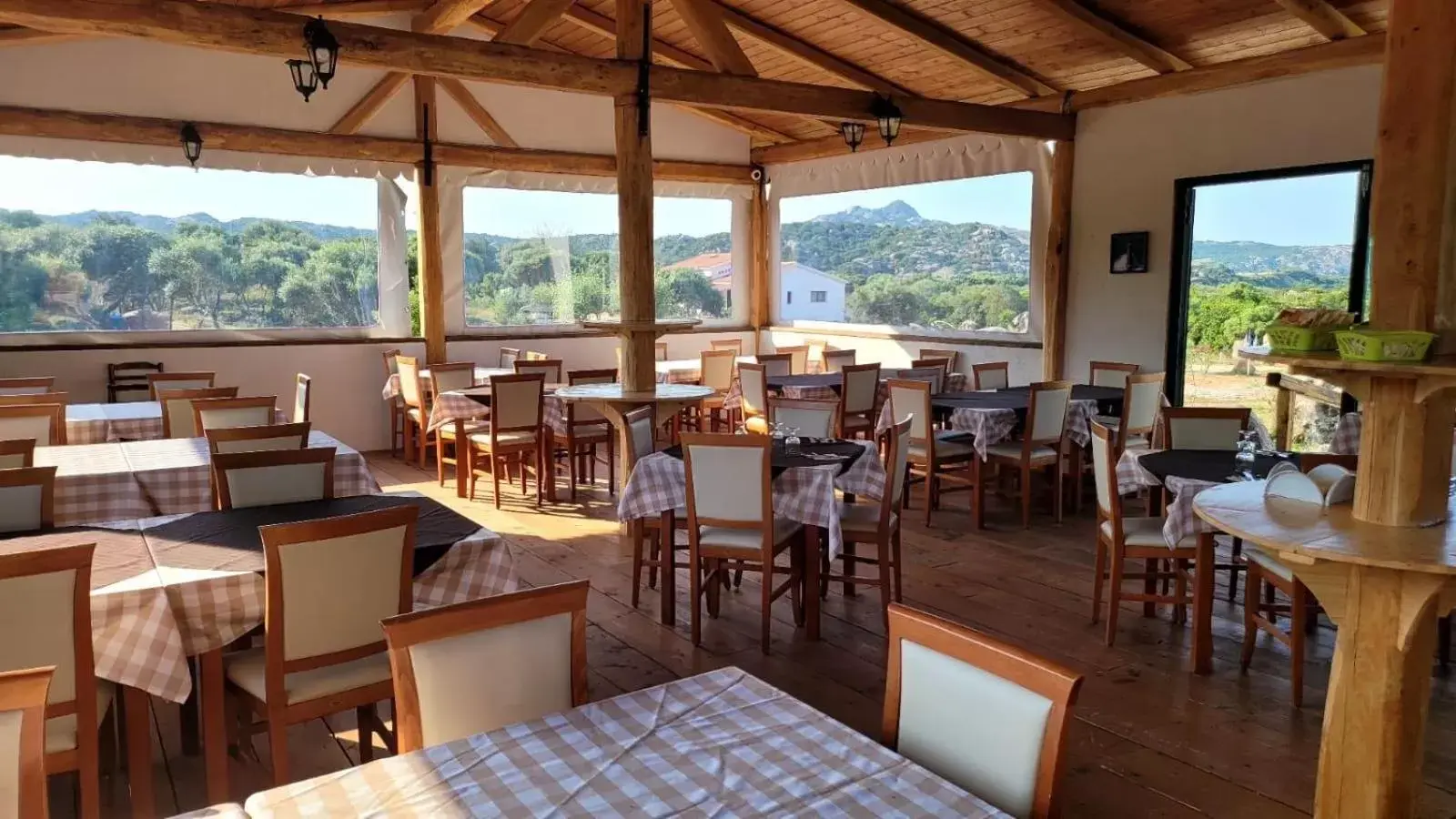 Restaurant/Places to Eat in Locanda Domus De Vida Turismo Rurale