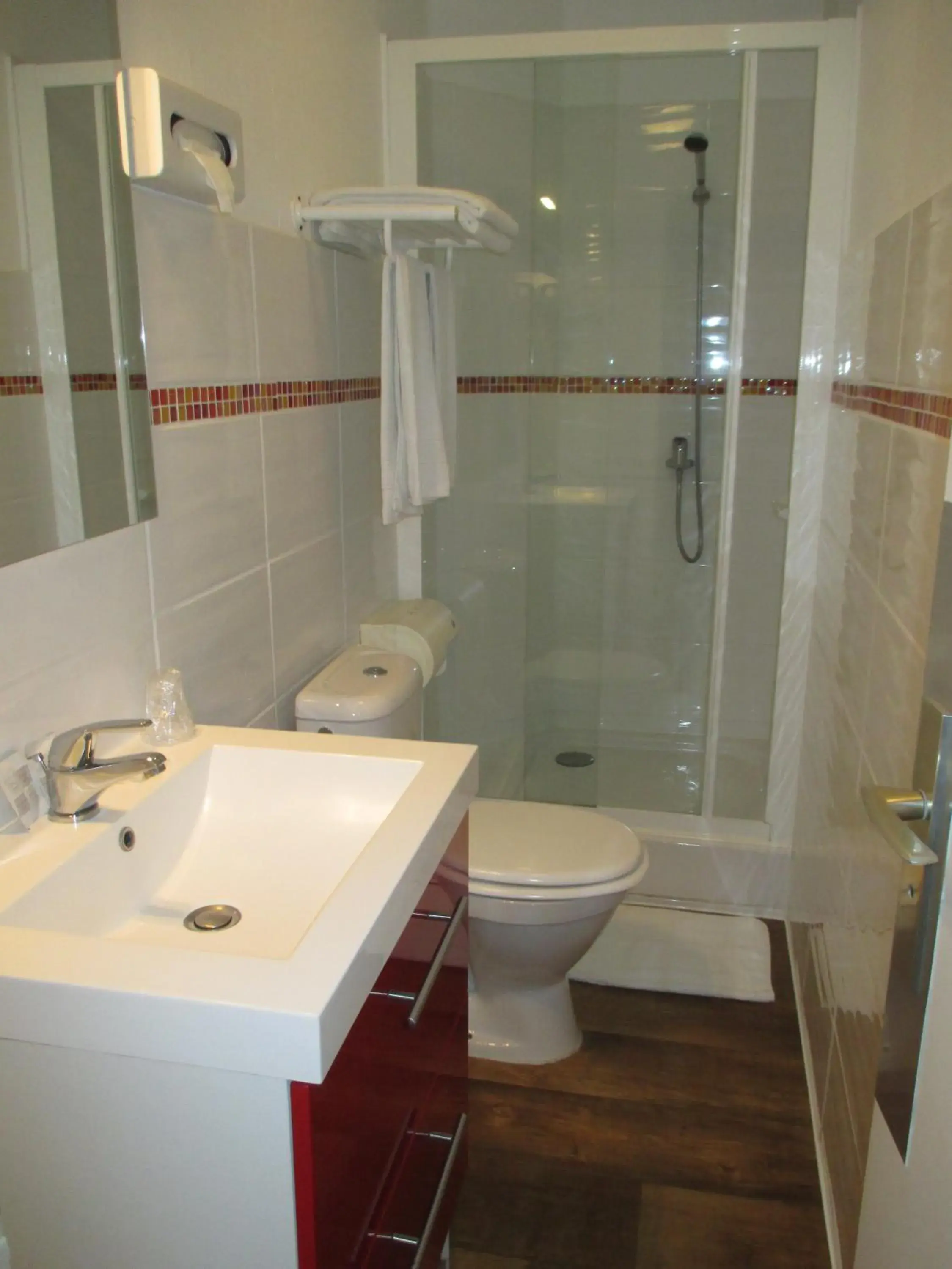 Shower, Bathroom in Hotel Belle Vue Royan