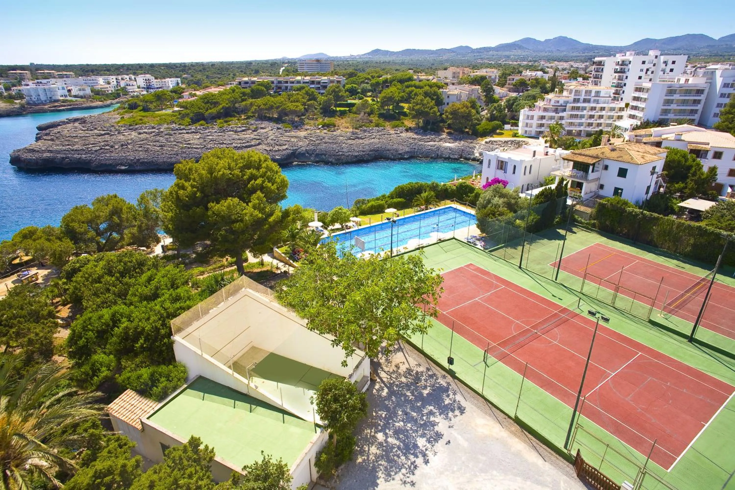 Fishing in JS Cape Colom - Adults Only