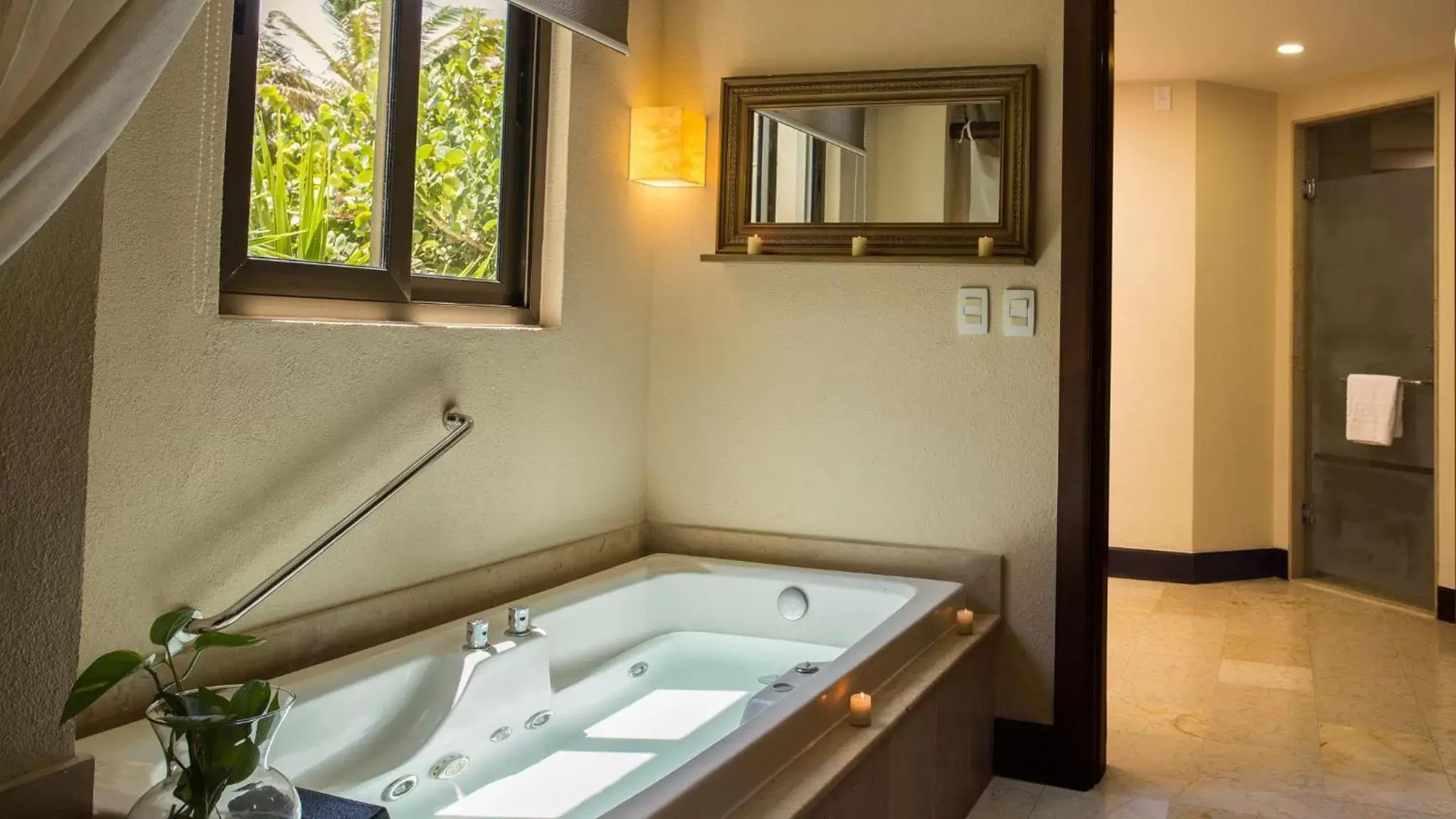 Bath, Bathroom in Dreams Riviera Cancun Resort & Spa - All Inclusive