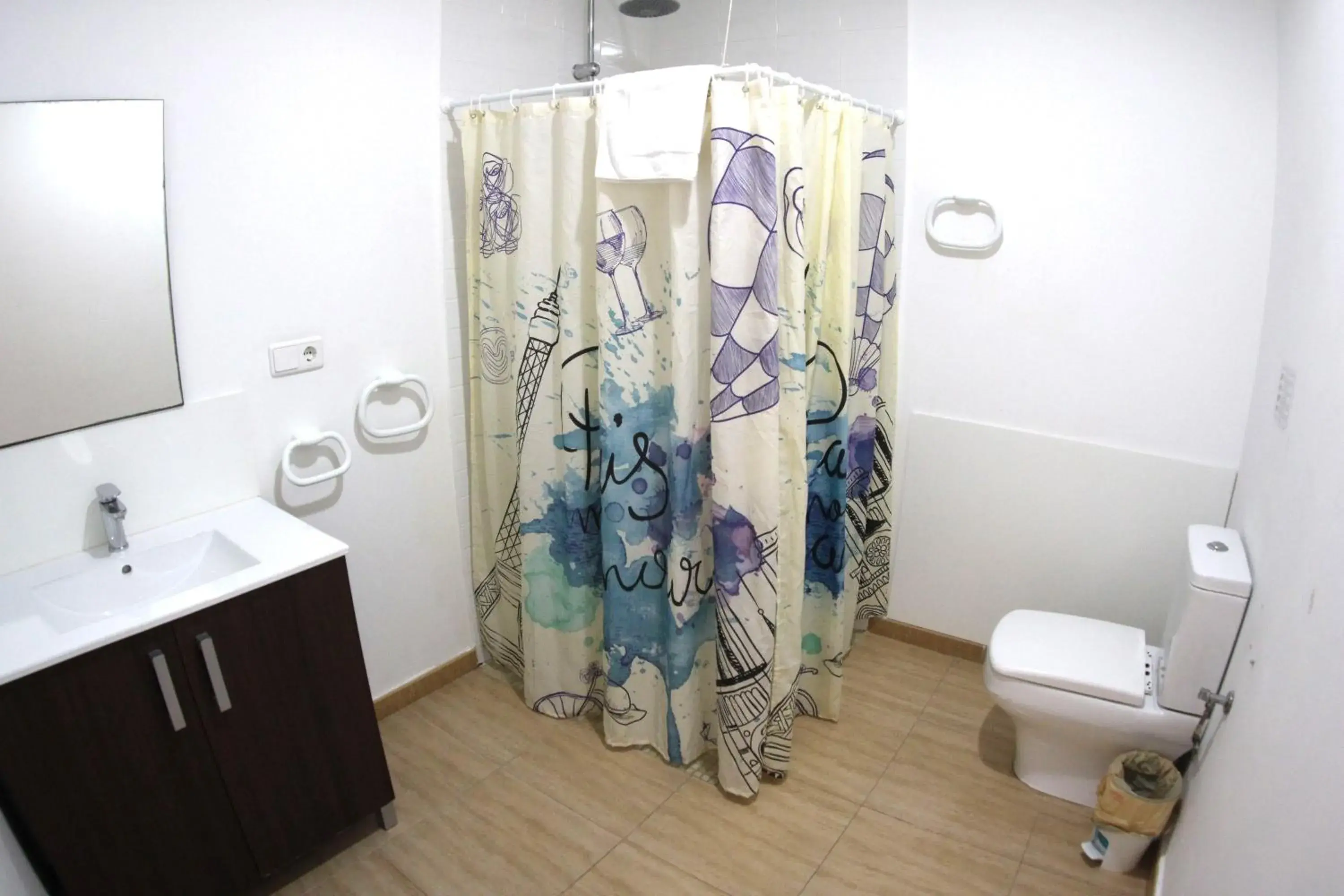 Bathroom in Marina Internacional