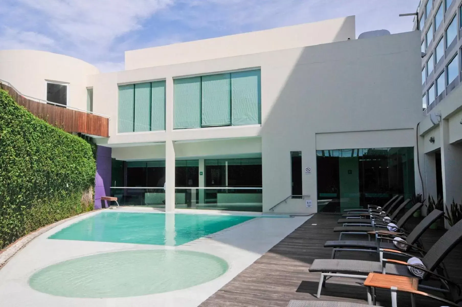 Swimming Pool in Crowne Plaza Villahermosa, an IHG Hotel