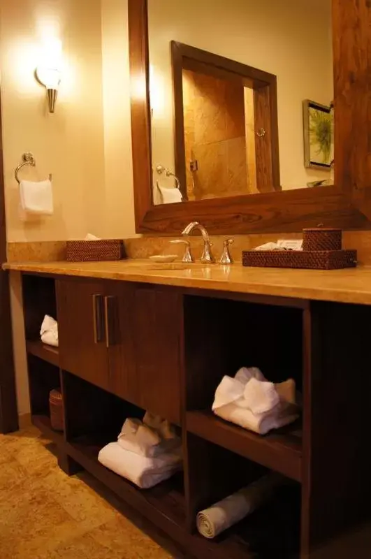 Spa and wellness centre/facilities, Bathroom in El Colibri Hotel & Spa