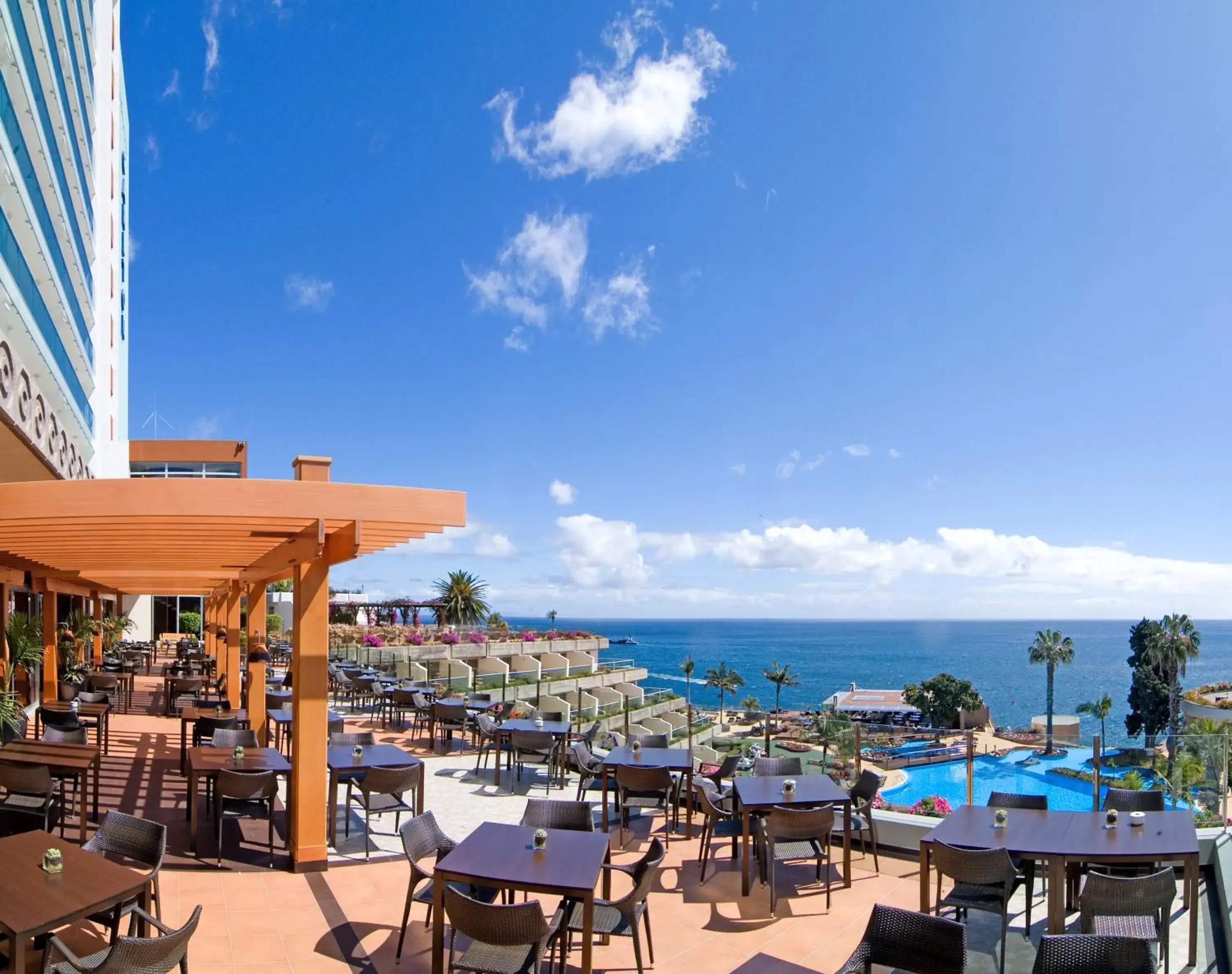 Day, Restaurant/Places to Eat in Pestana Carlton Madeira Ocean Resort Hotel