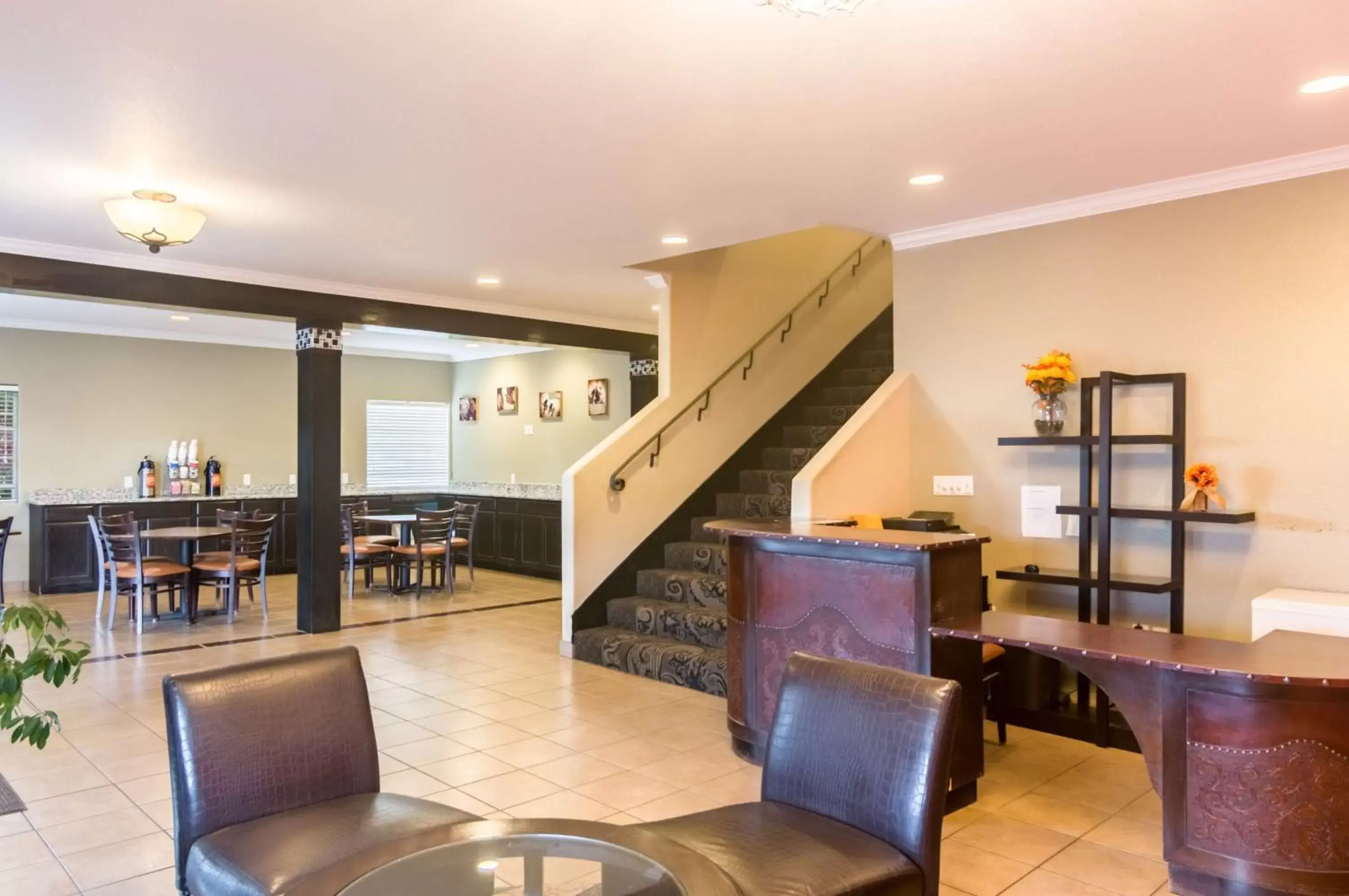 Lobby or reception, Restaurant/Places to Eat in Motel 6-Colorado City, TX