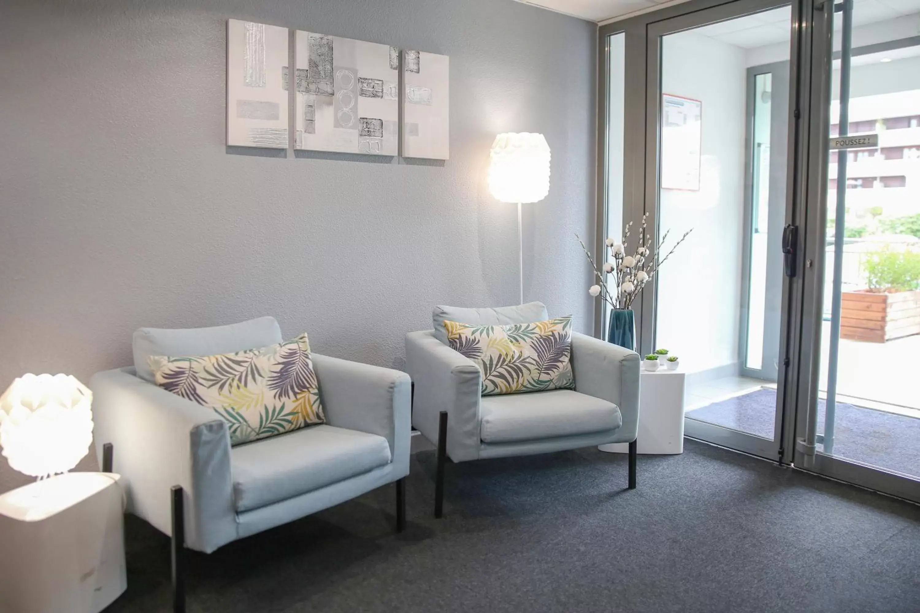 Lobby or reception, Seating Area in Zenitude Hôtel-Résidences Les Hauts Du Chazal