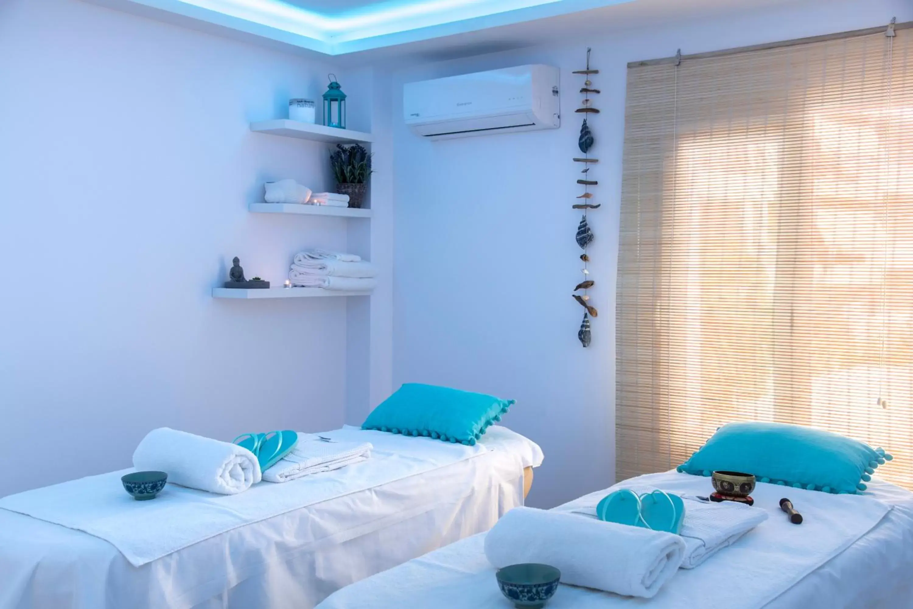 Massage, Bed in Naiades Marina Hotel