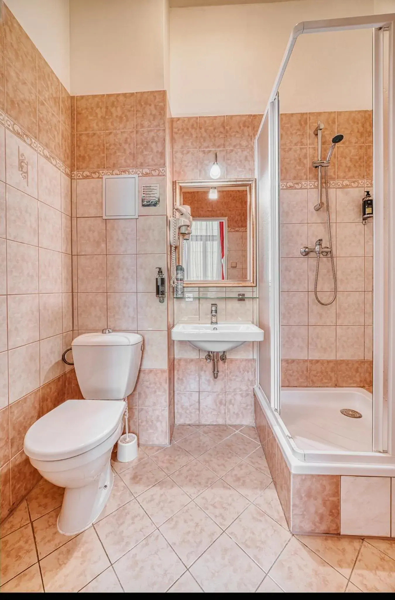 Bathroom in Hotel Salvator