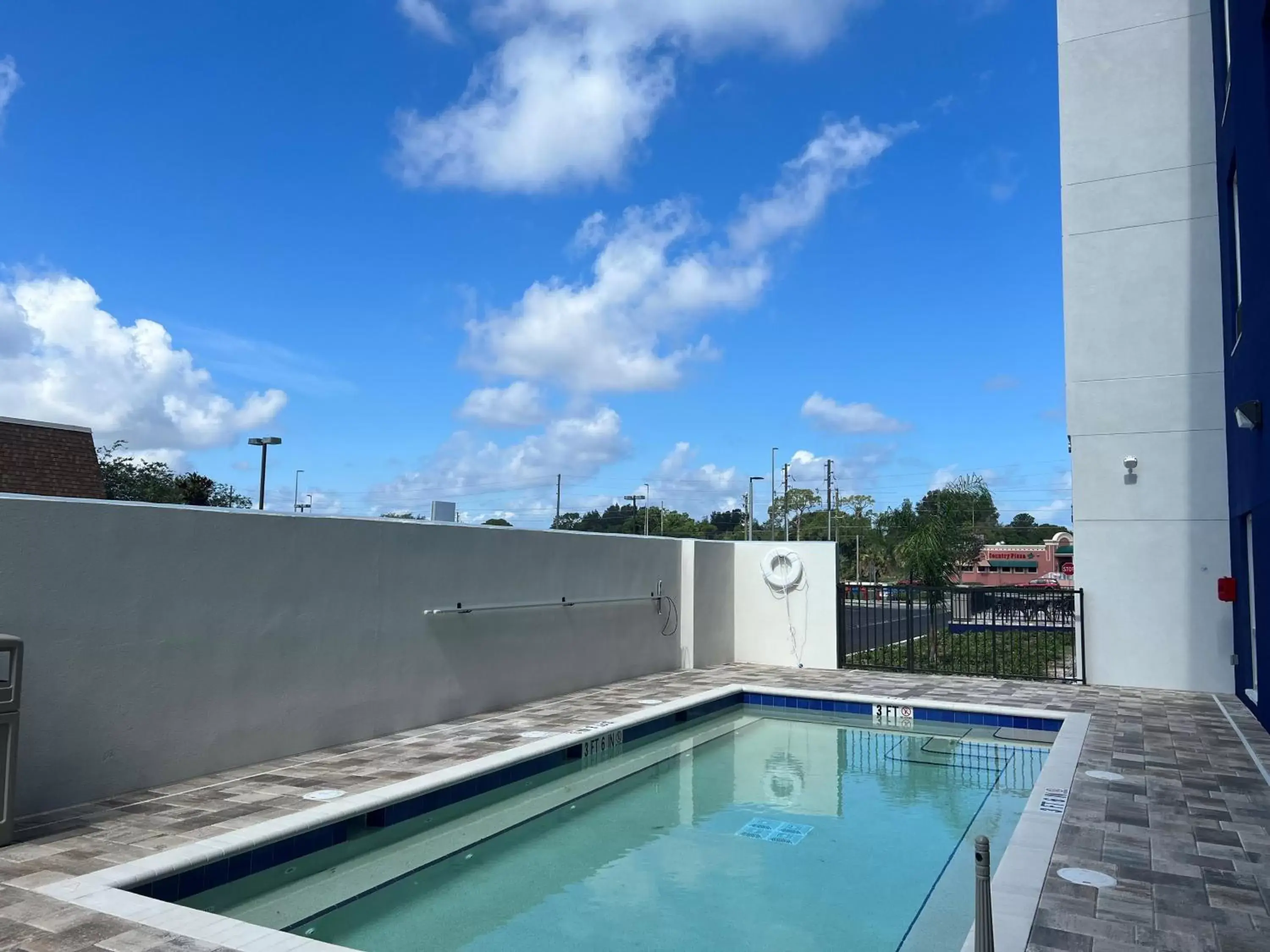Swimming Pool in Comfort Inn & Suites New Port Richey Downtown District