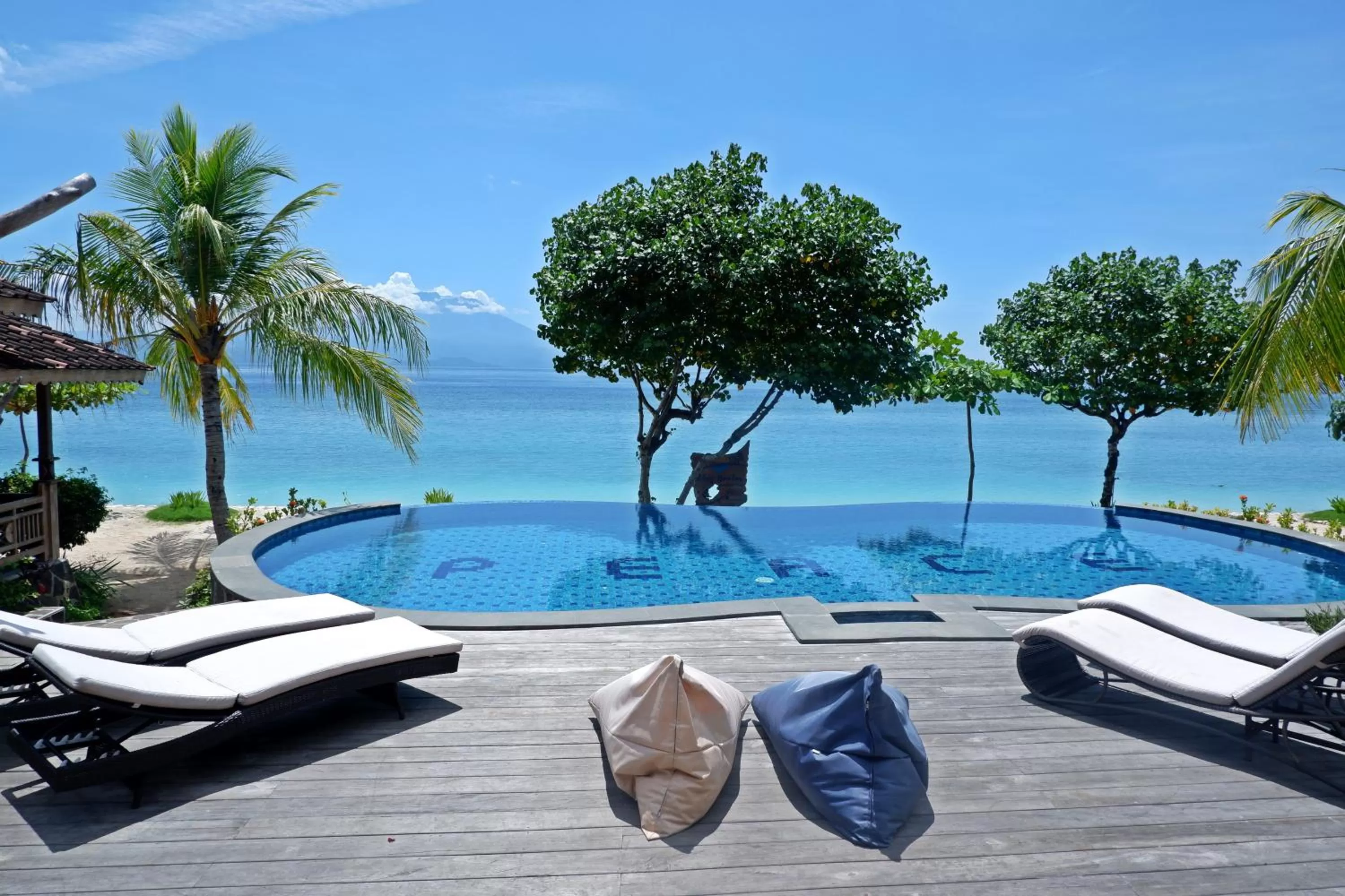 Swimming pool in Blue Harbor Beachfront Villas & Resto