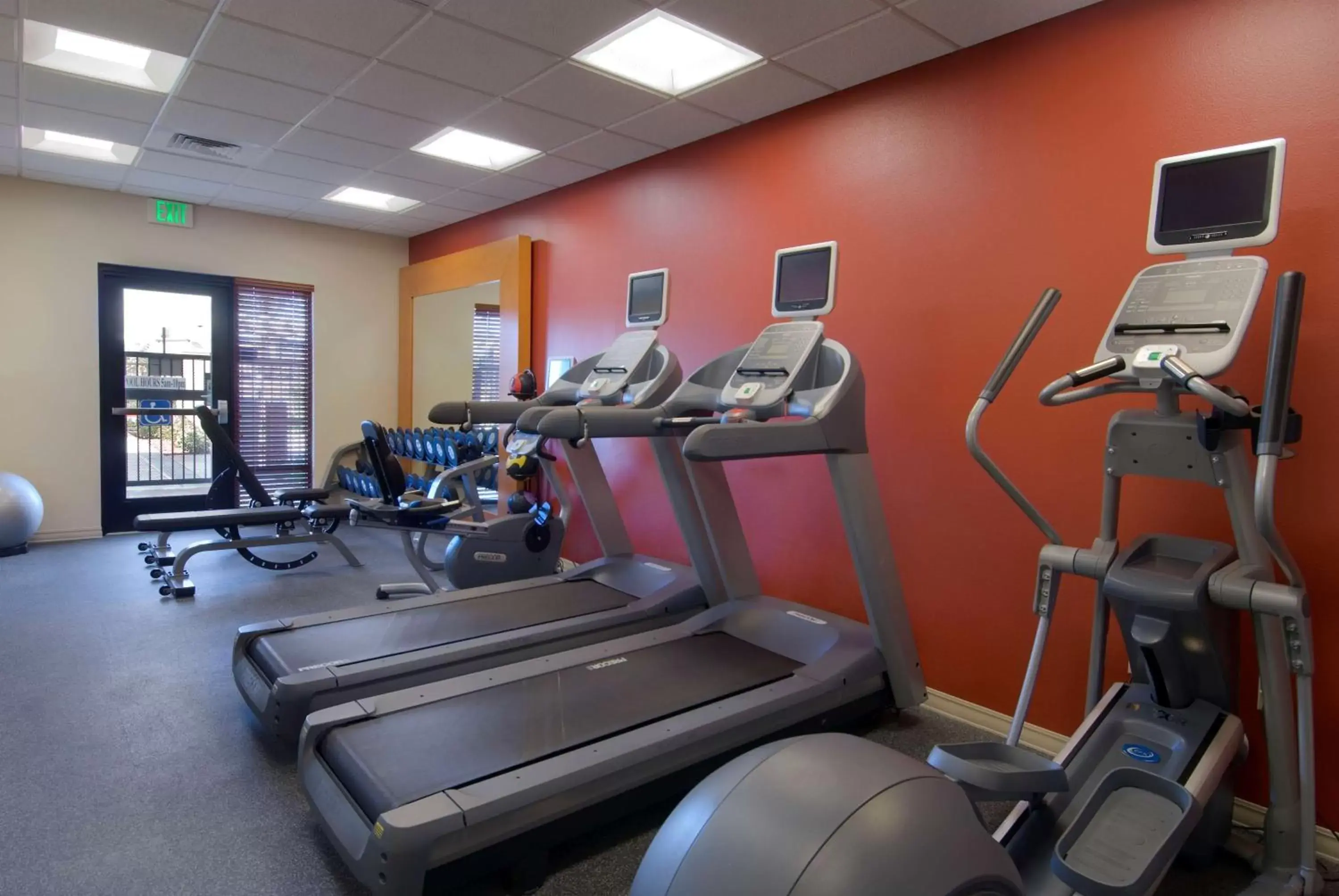 Fitness centre/facilities, Fitness Center/Facilities in Hilton Garden Inn Sacramento Elk Grove