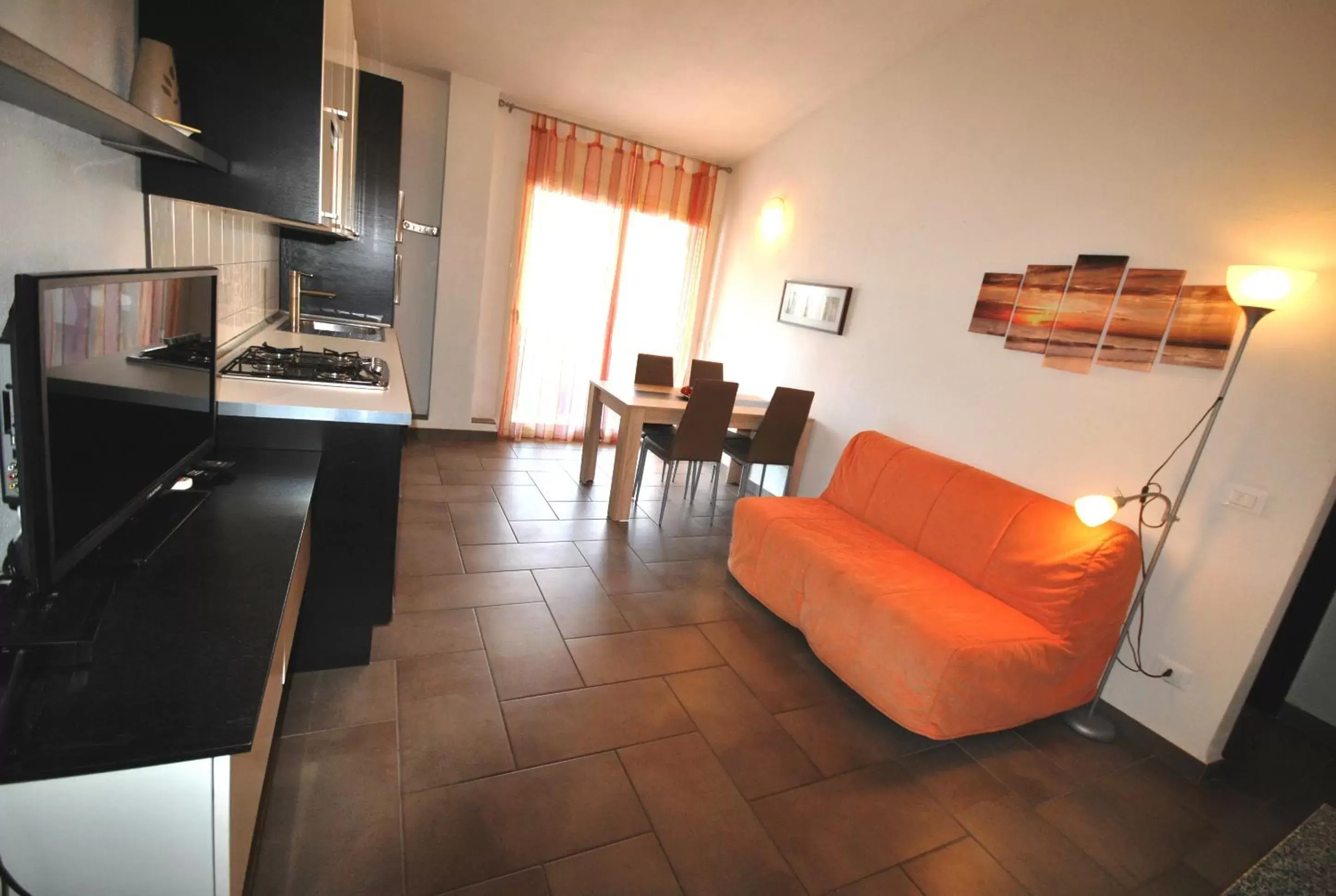 Kitchen or kitchenette, Seating Area in Holiday Residence Rifugio