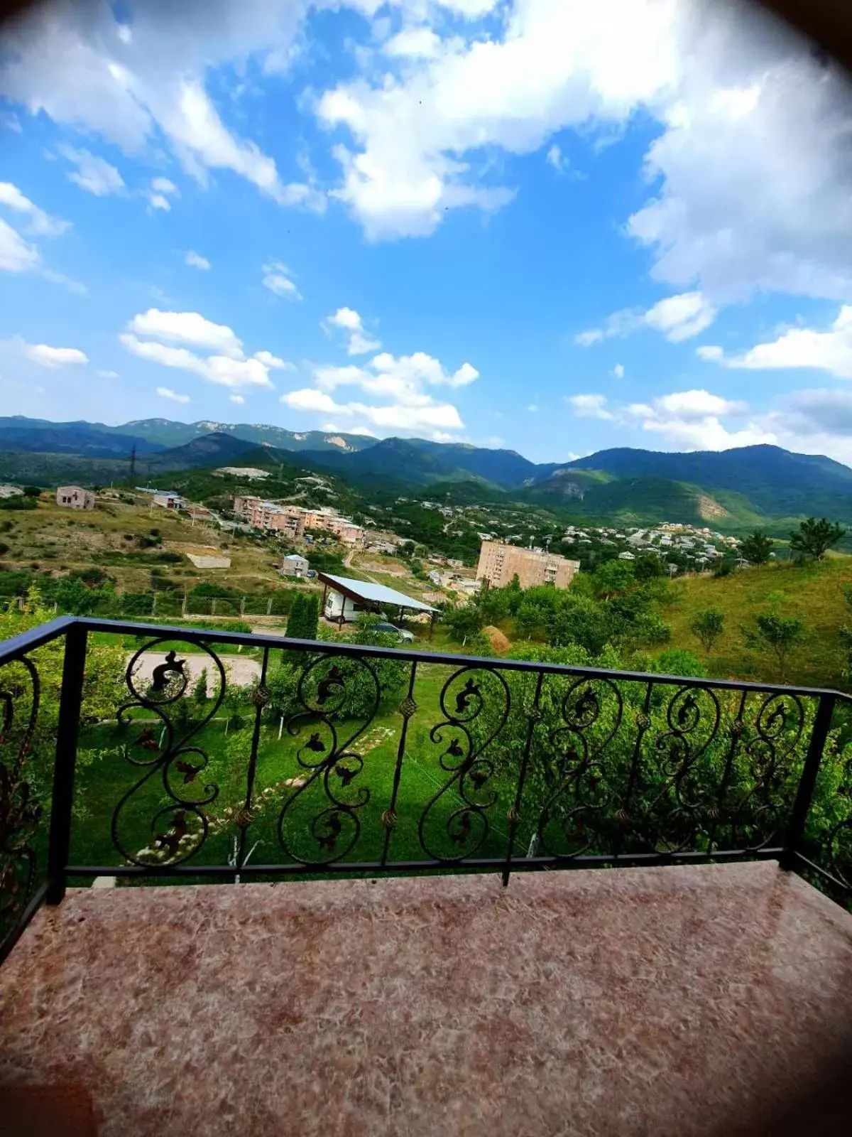 Family Room with Balcony in Guest house Ijevan's Garden Family Room with Balcony in Guest house Ijevan's Garden