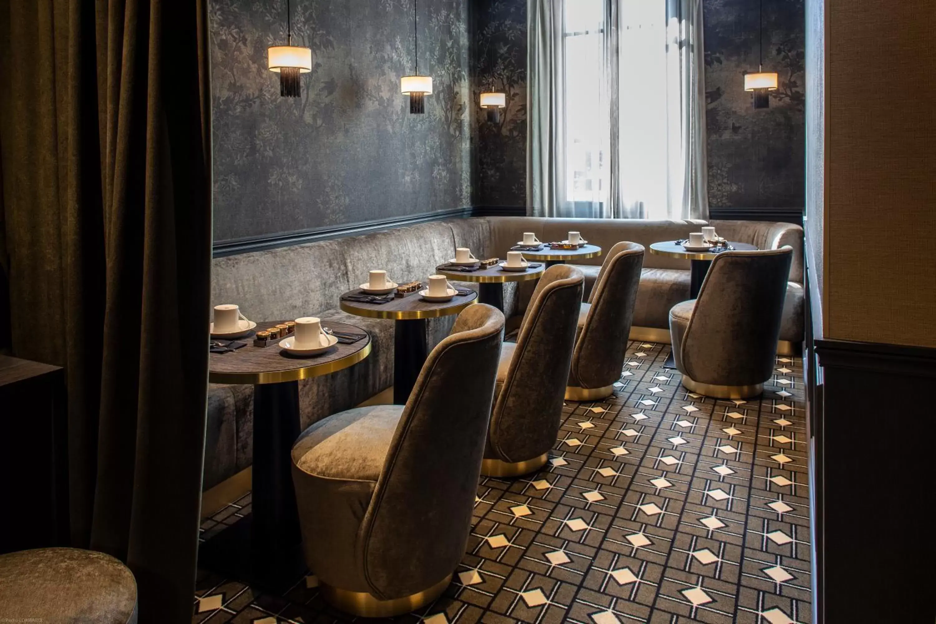 Lounge or bar, Restaurant/Places to Eat in Lenox Montparnasse