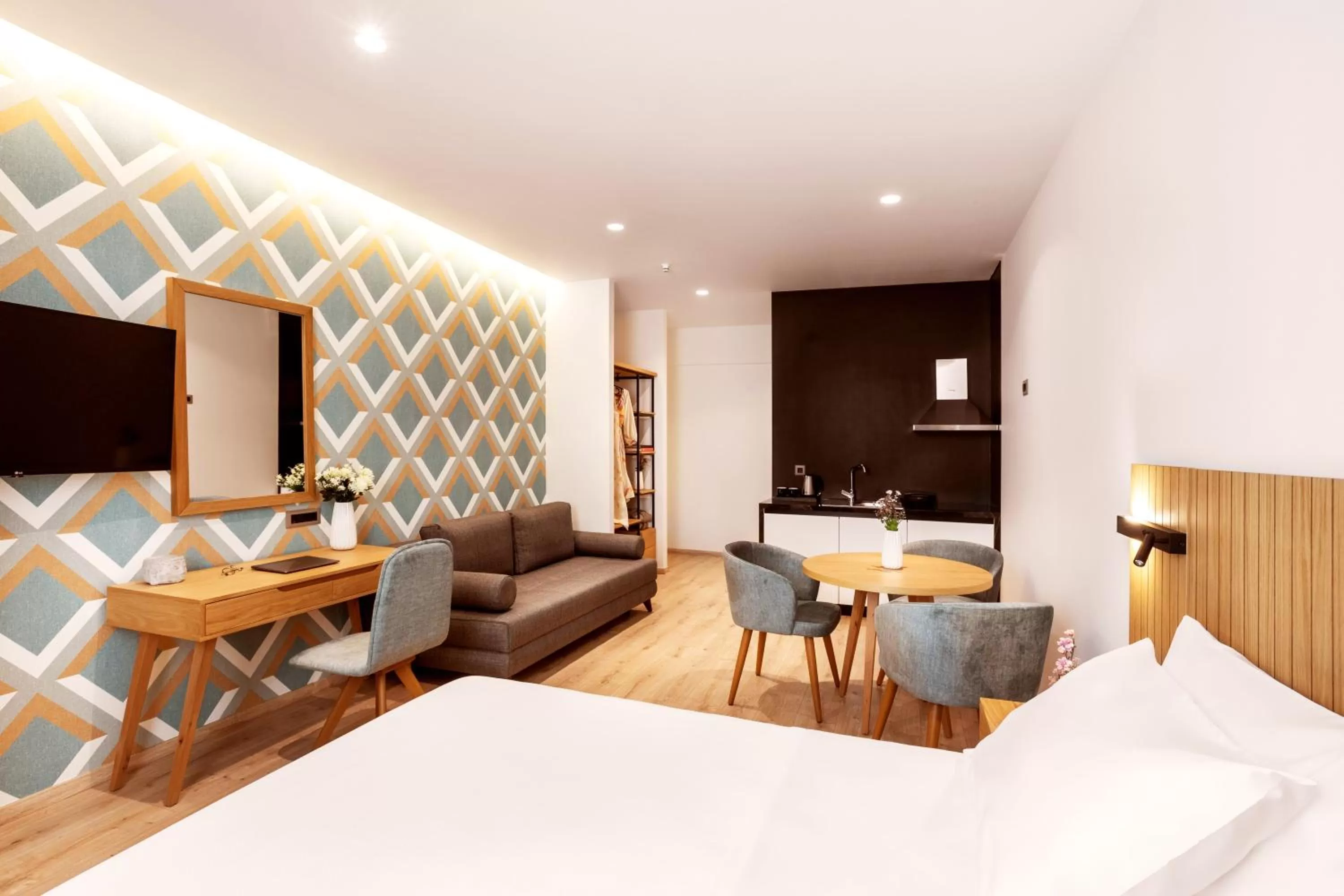 Bed in DAYS City Suites Athens