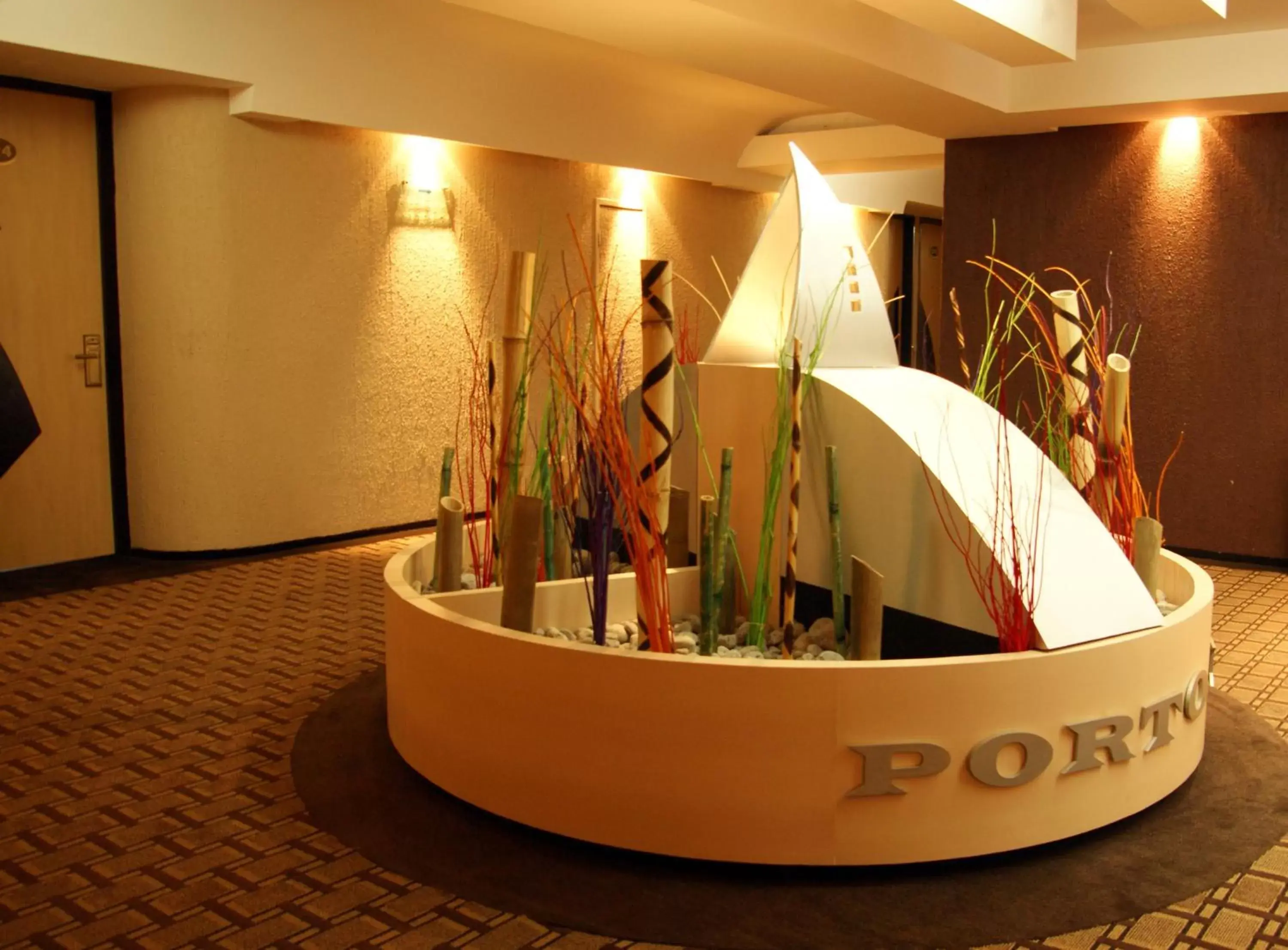 Decorative detail, Lobby/Reception in Porto Novo Hotel & Suites