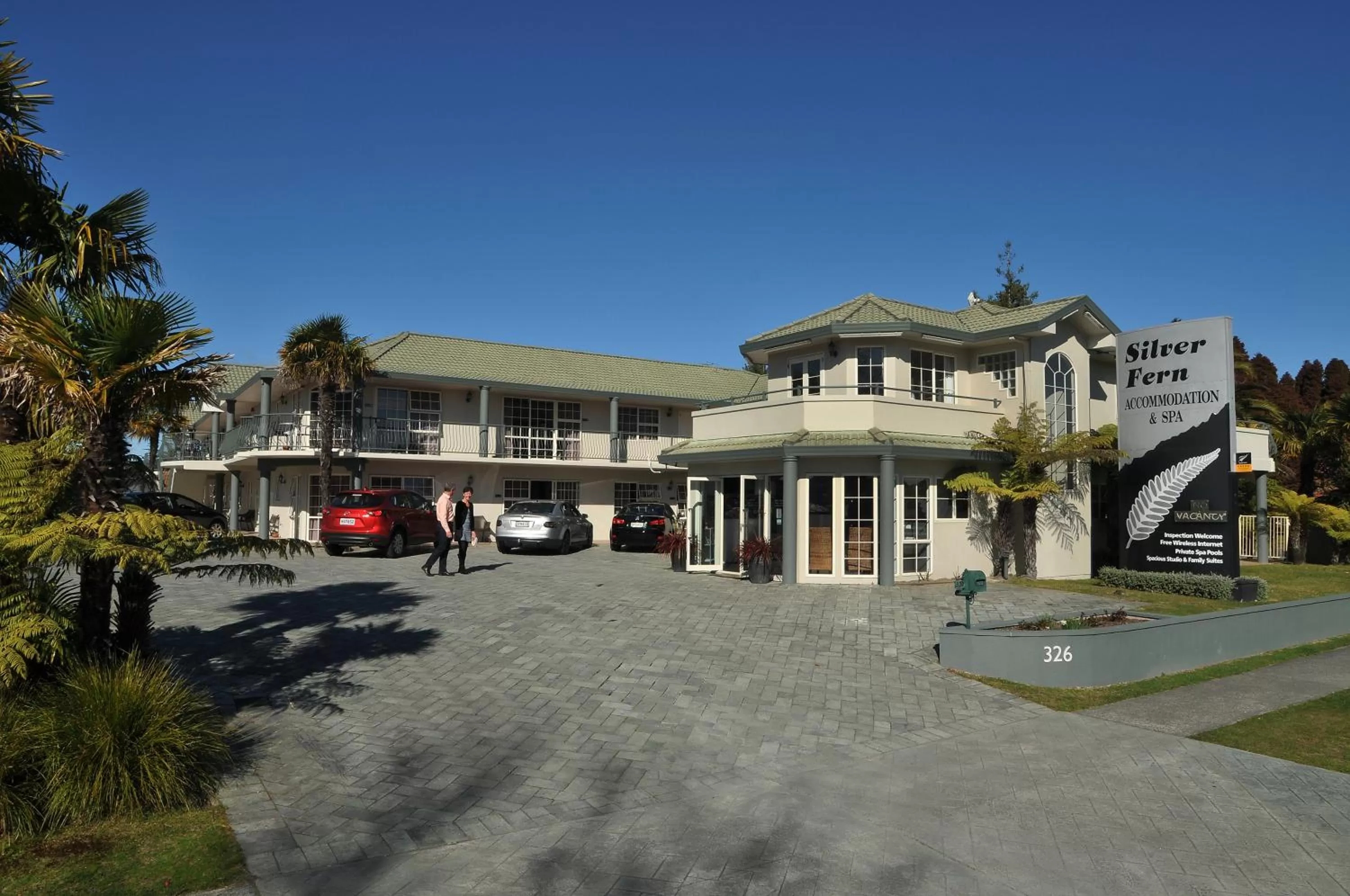 Facade/entrance in Silver Fern Rotorua Suites & Spa