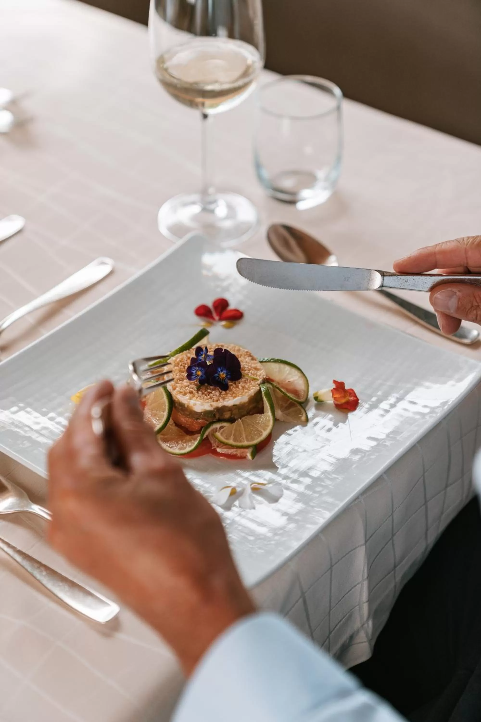 Restaurant/places to eat in Floris Green Suites by Parc Hotel Florian