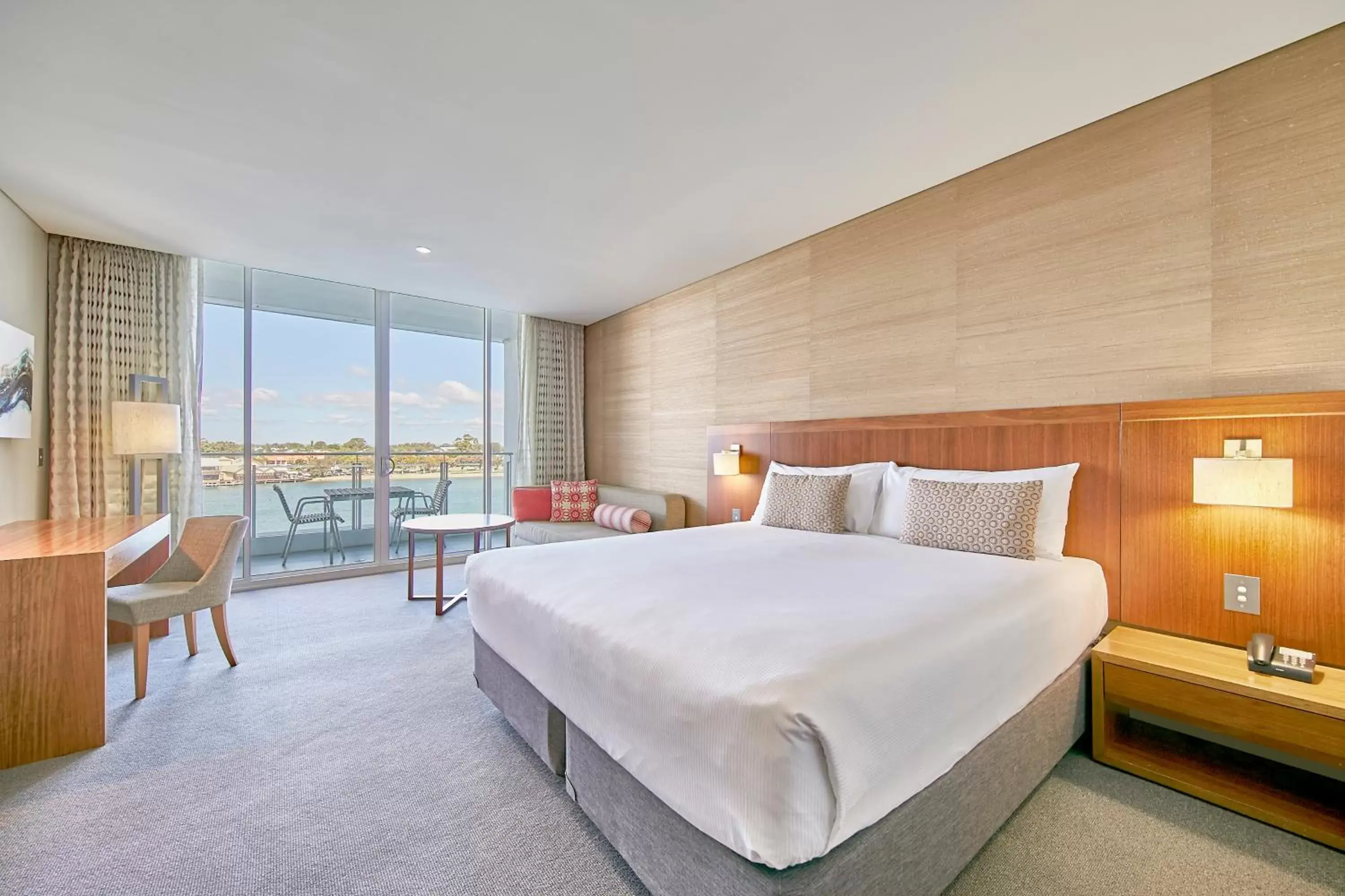Superior King Room with Water View in The Sebel Mandurah Superior King Room with Water View in The Sebel Mandurah