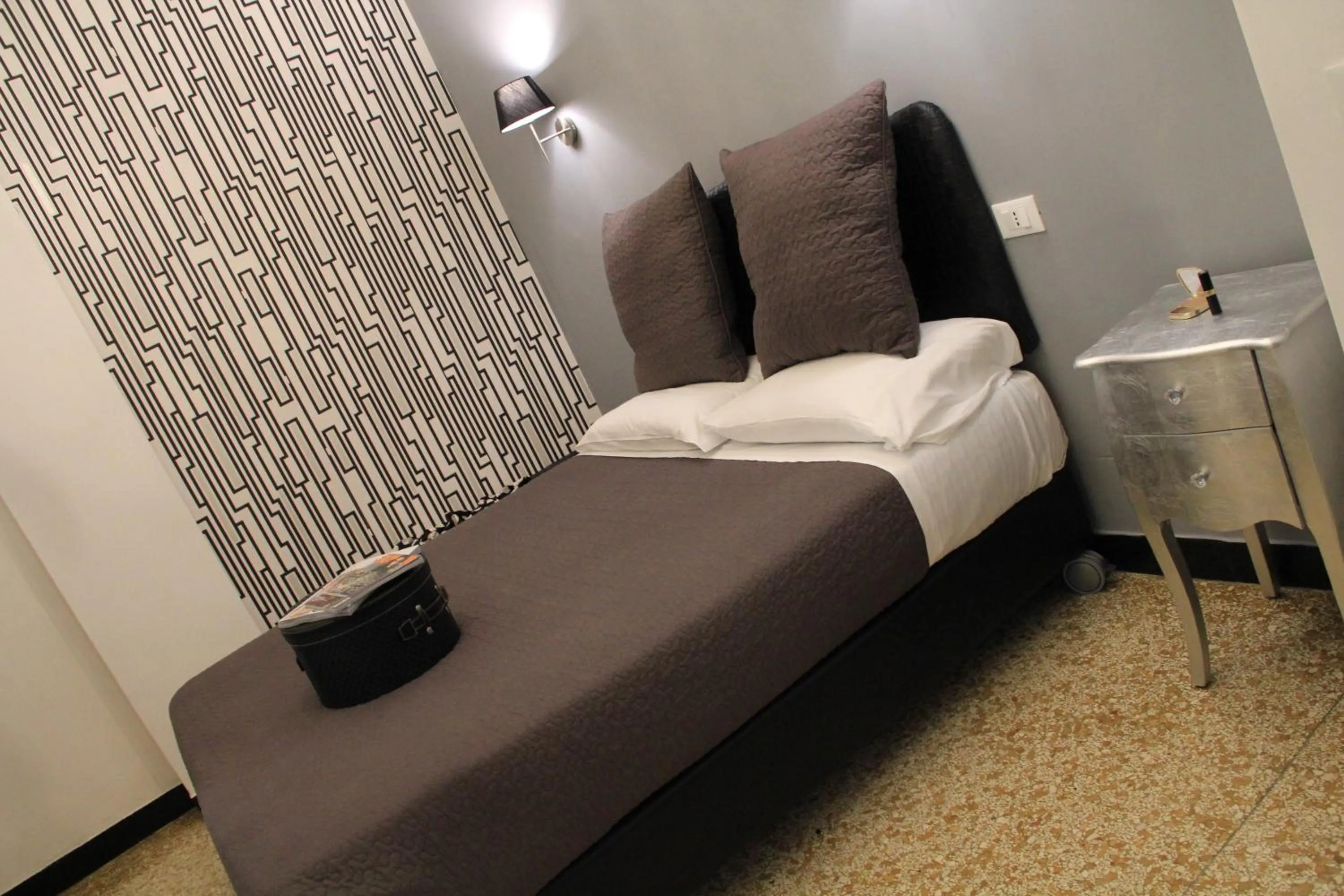 Bed in Hotel Bologna