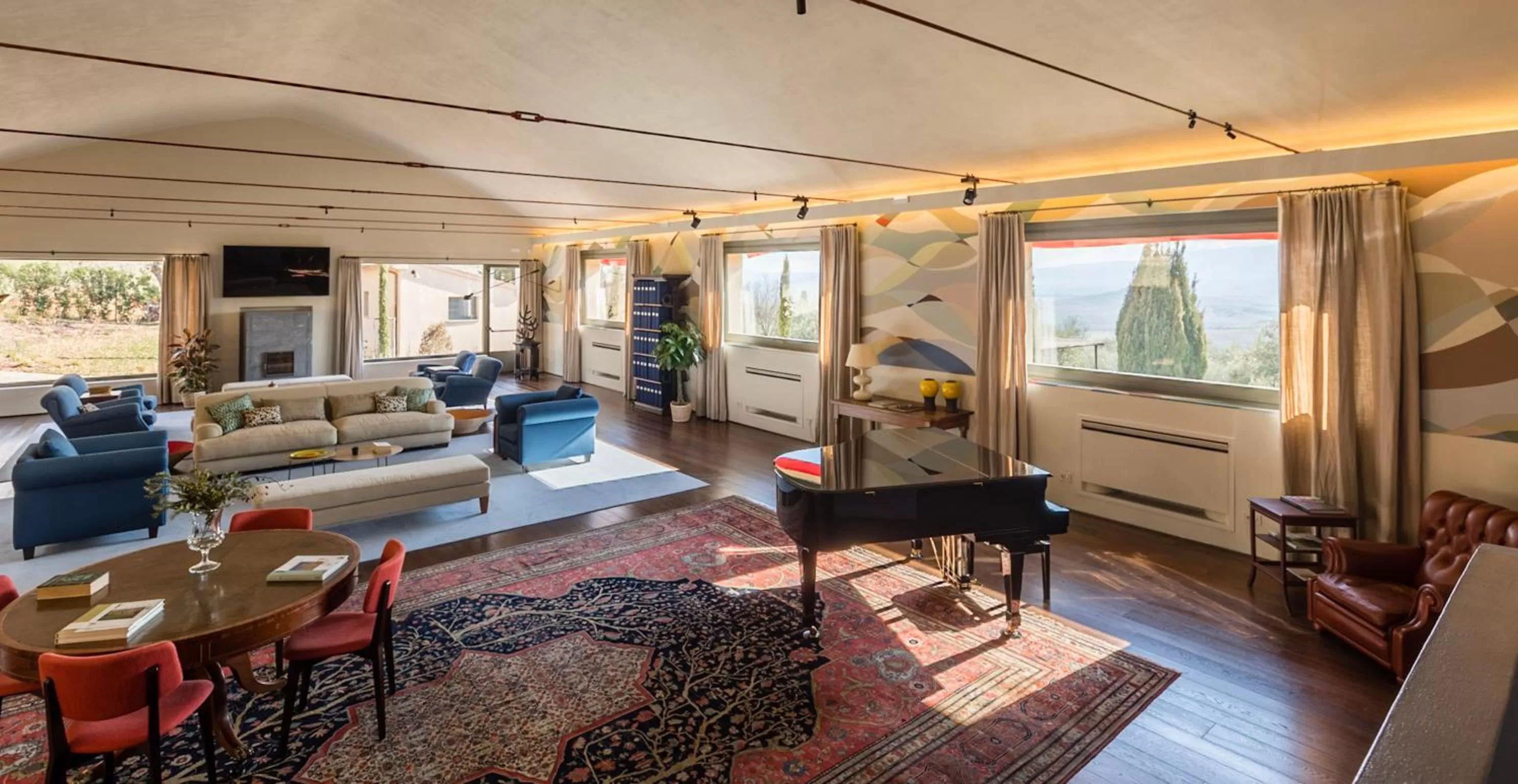 Lounge or bar in A440 in Tuscany