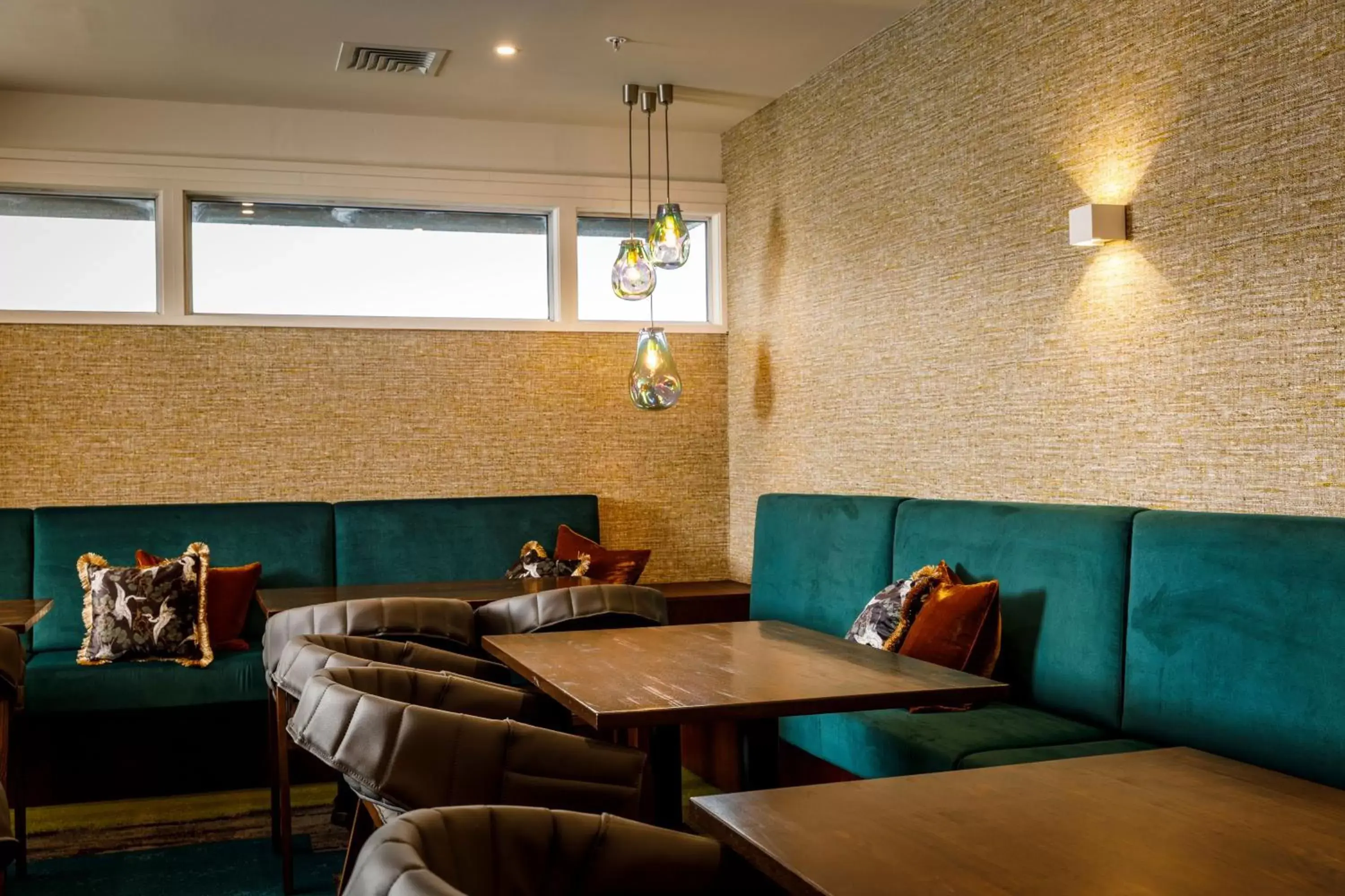 Restaurant/places to eat, Seating Area in Copthorne Hotel Greymouth