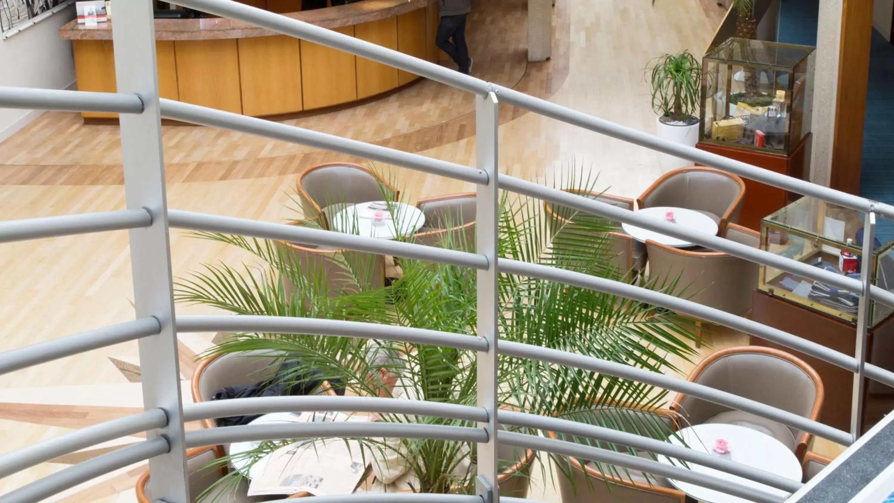 Lobby or reception, Balcony/Terrace in Holiday Inn Resort Le Touquet