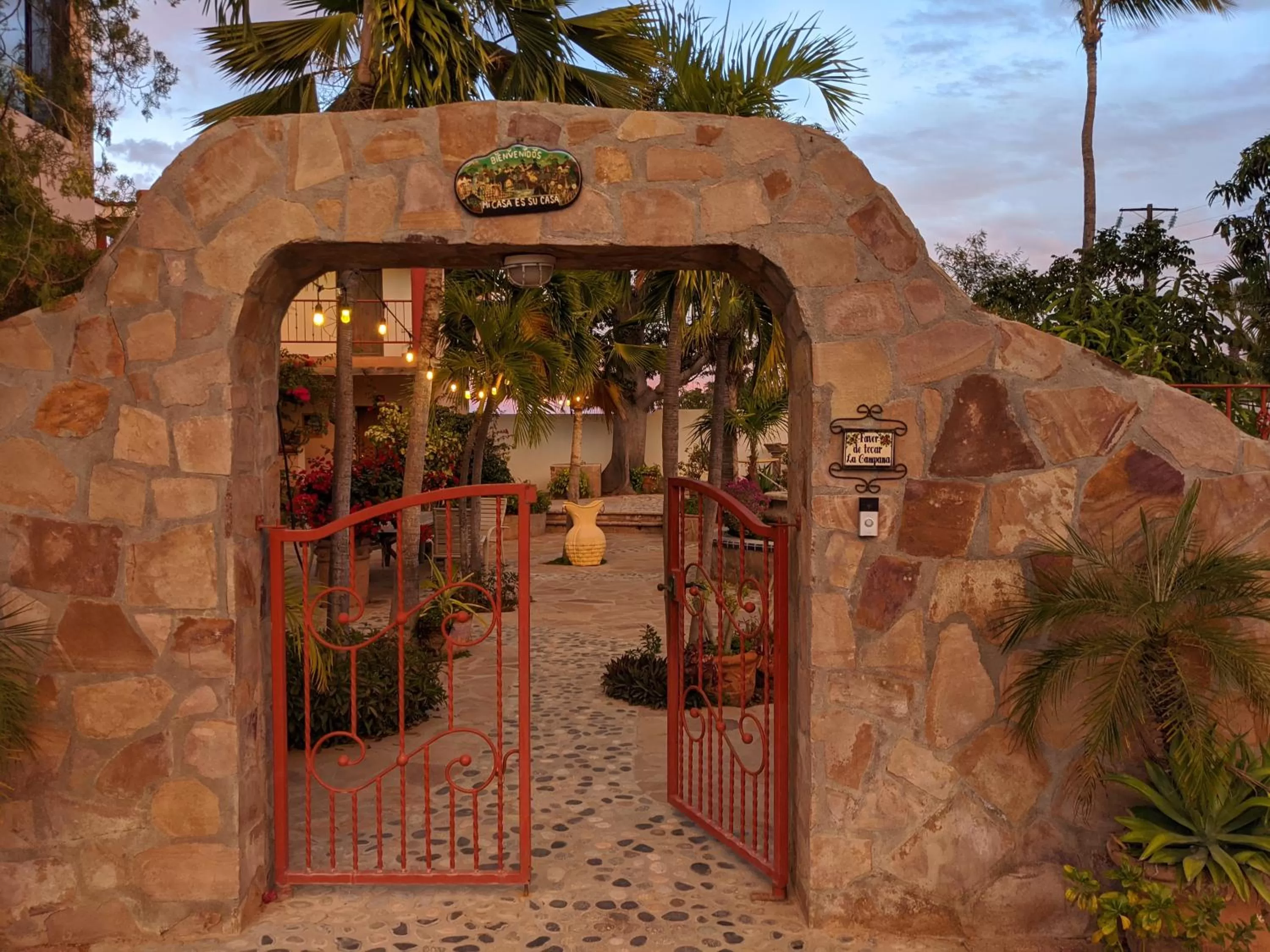 Facade/entrance in Hacienda De Palmas