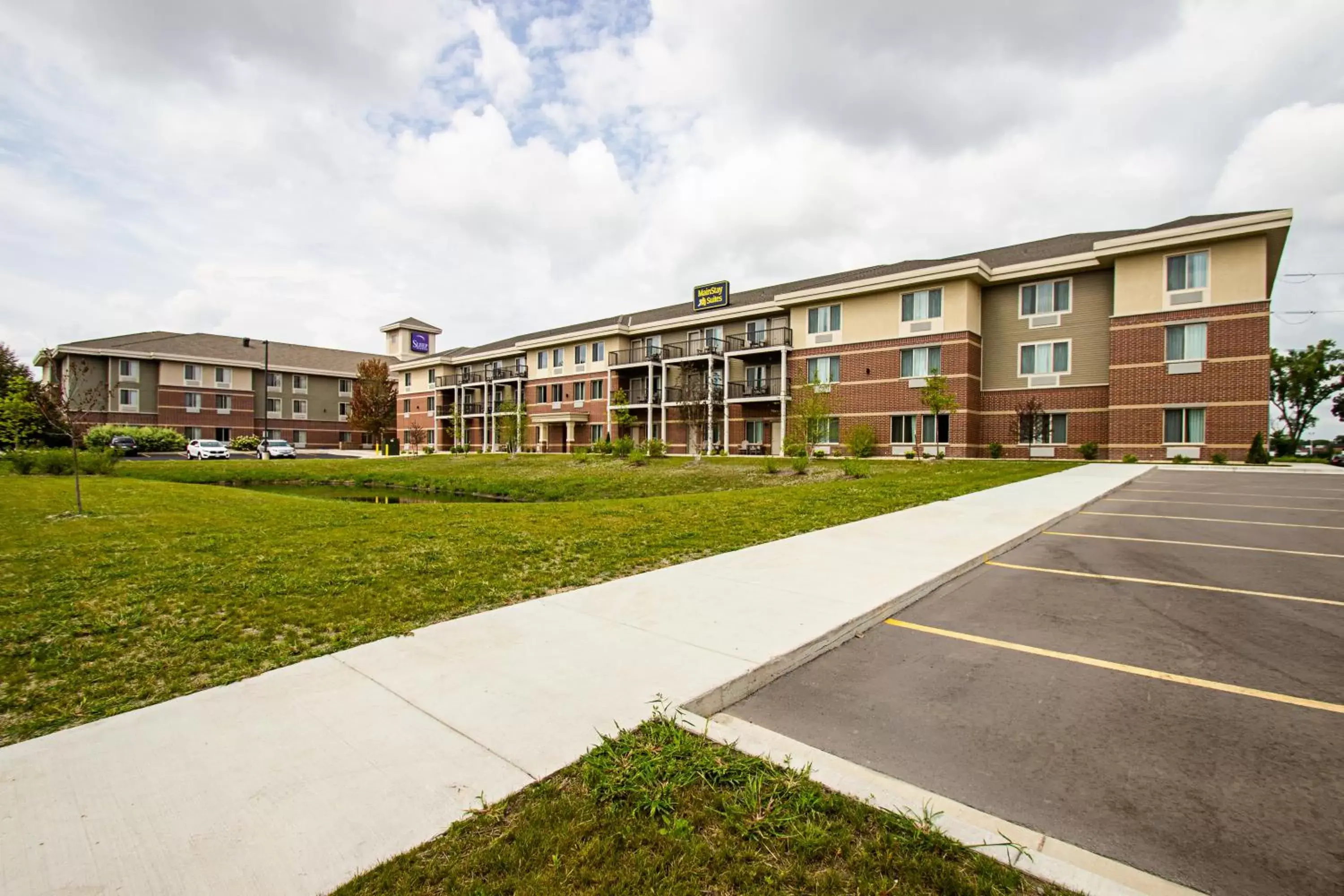 Property Building in MainStay Suites Extended Stay Hotel Madison East