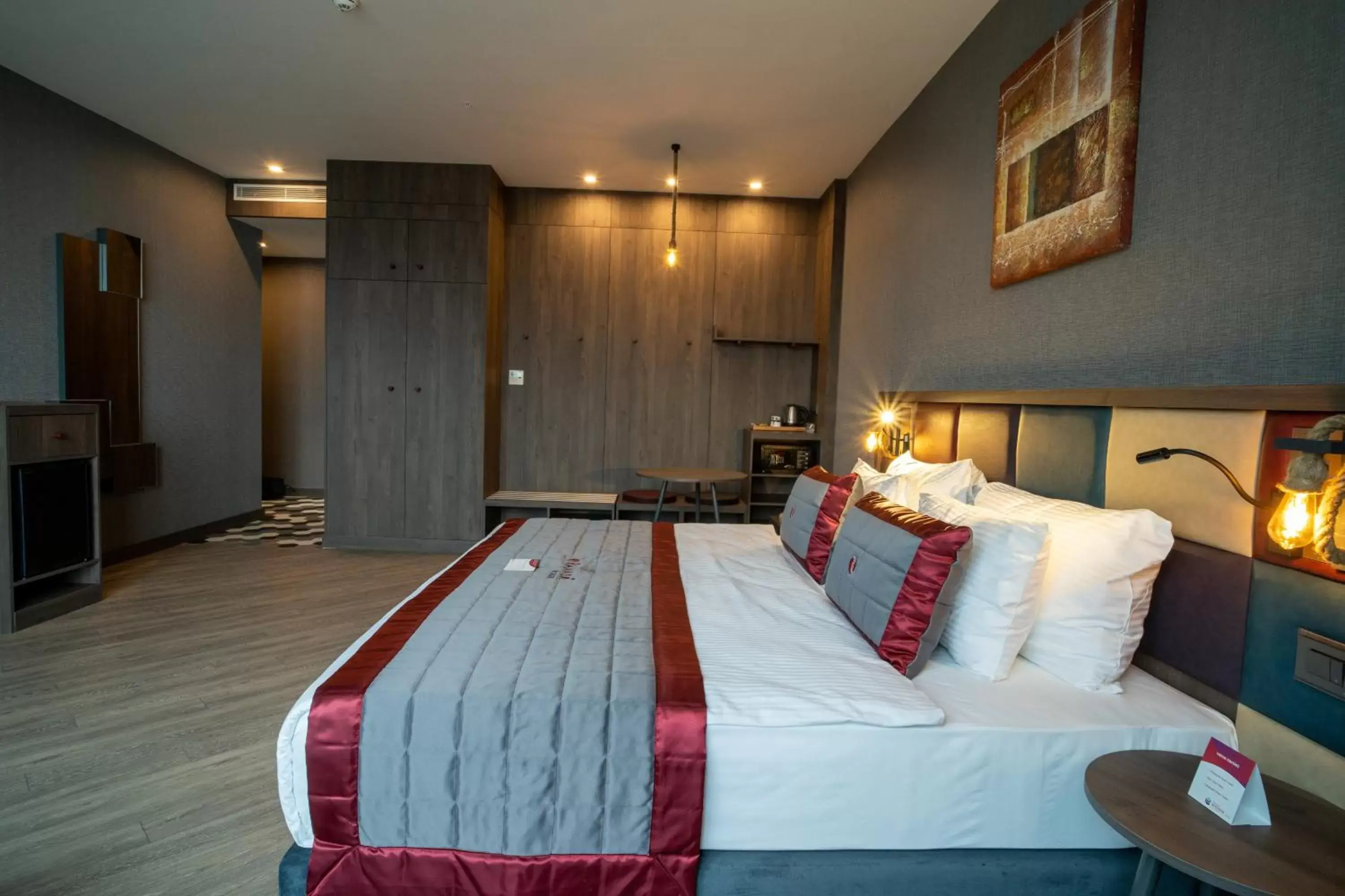 oven, Bed in Ramada Encore by Wyndham Istanbul Avcilar