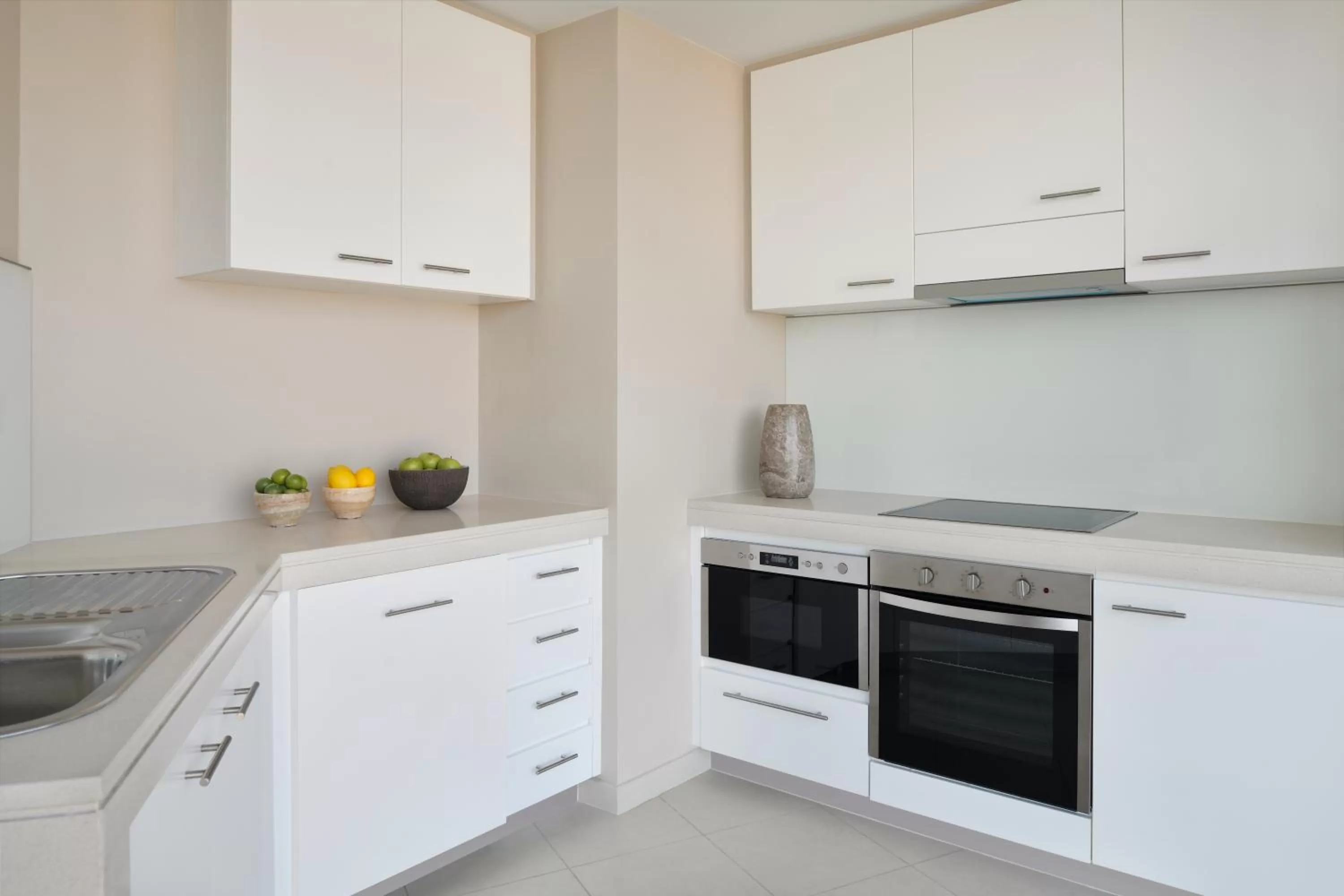 Kitchen or kitchenette in InterContinental Residence Suites Dubai Festival City by IHG