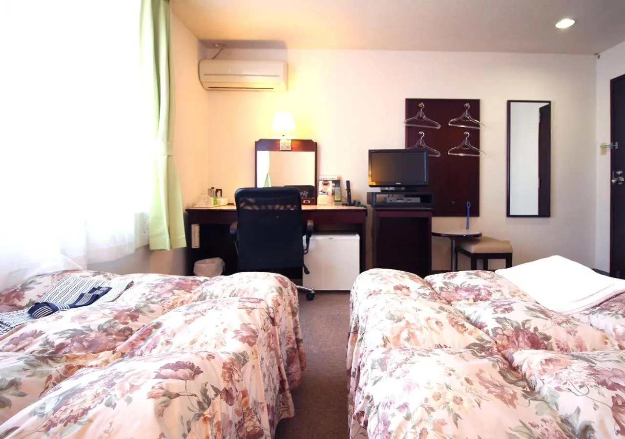 Bed in Royal Inn Shinyamaguchi Ekimae