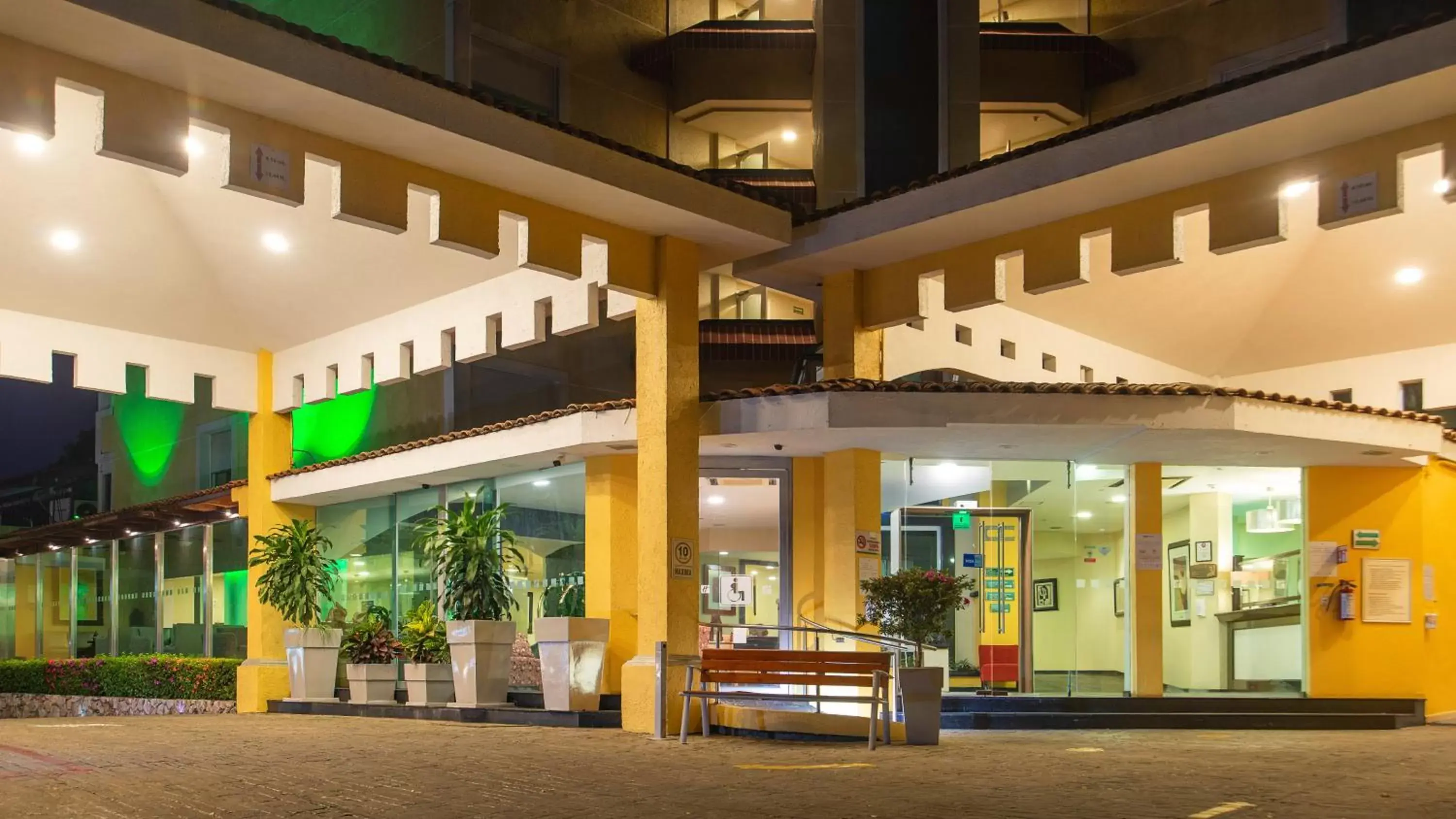 Property building in Holiday Inn Cuernavaca, an IHG Hotel