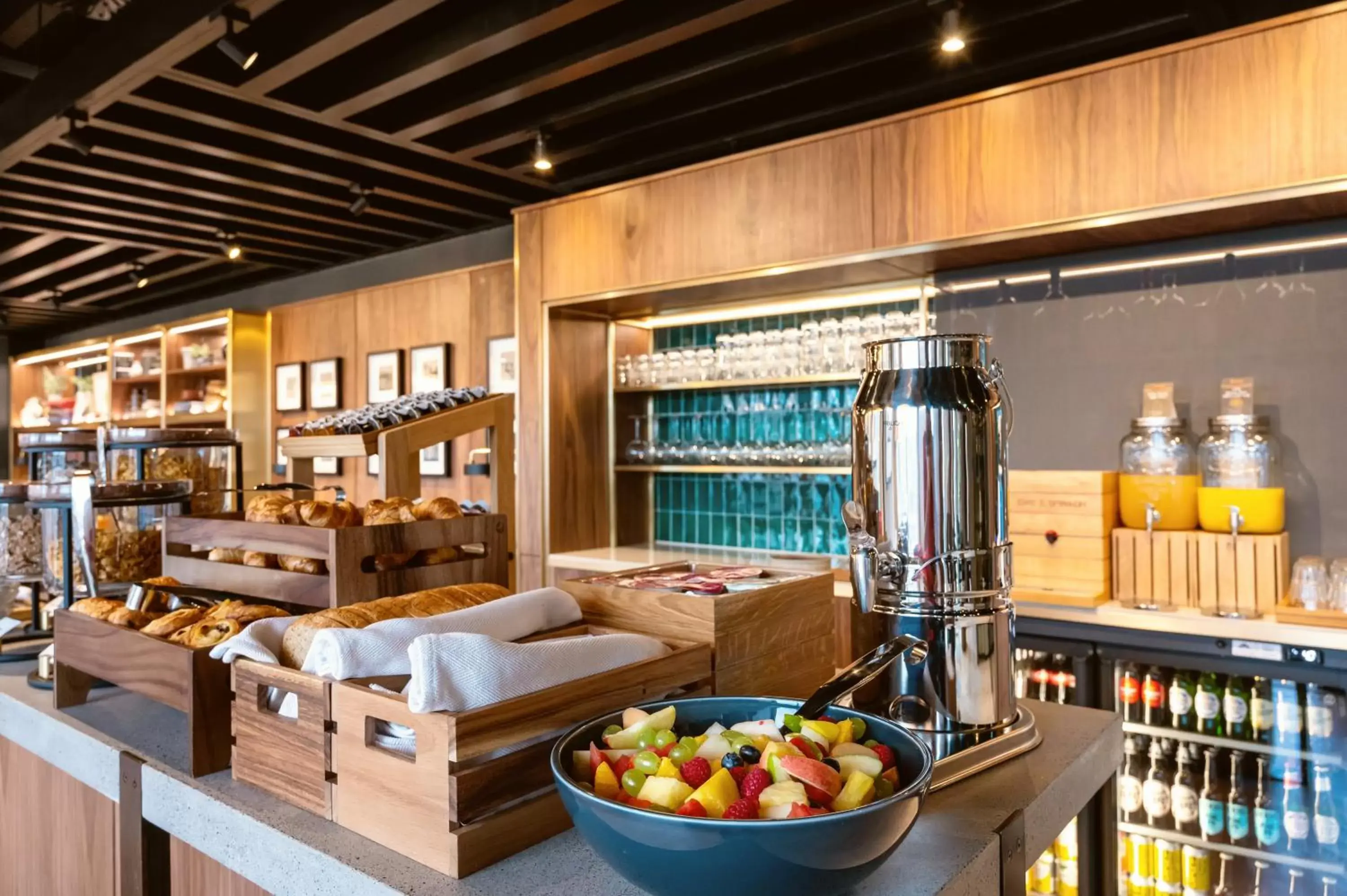 Breakfast in Wilde Aparthotels Manchester City Centre Breakfast in Wilde Aparthotels Manchester City Centre