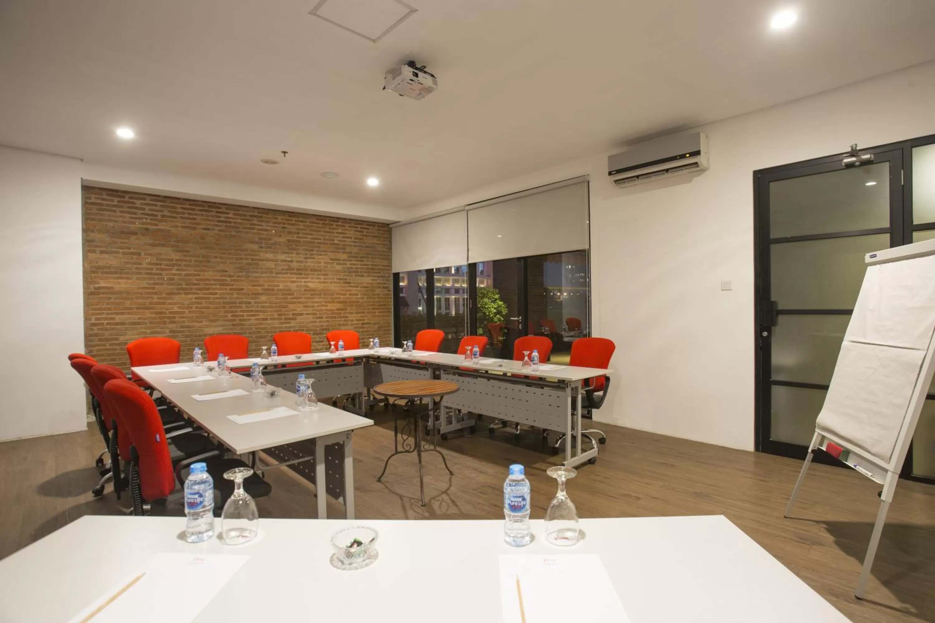 Meeting/conference room in Liberty Hotel Thamrin Jakarta