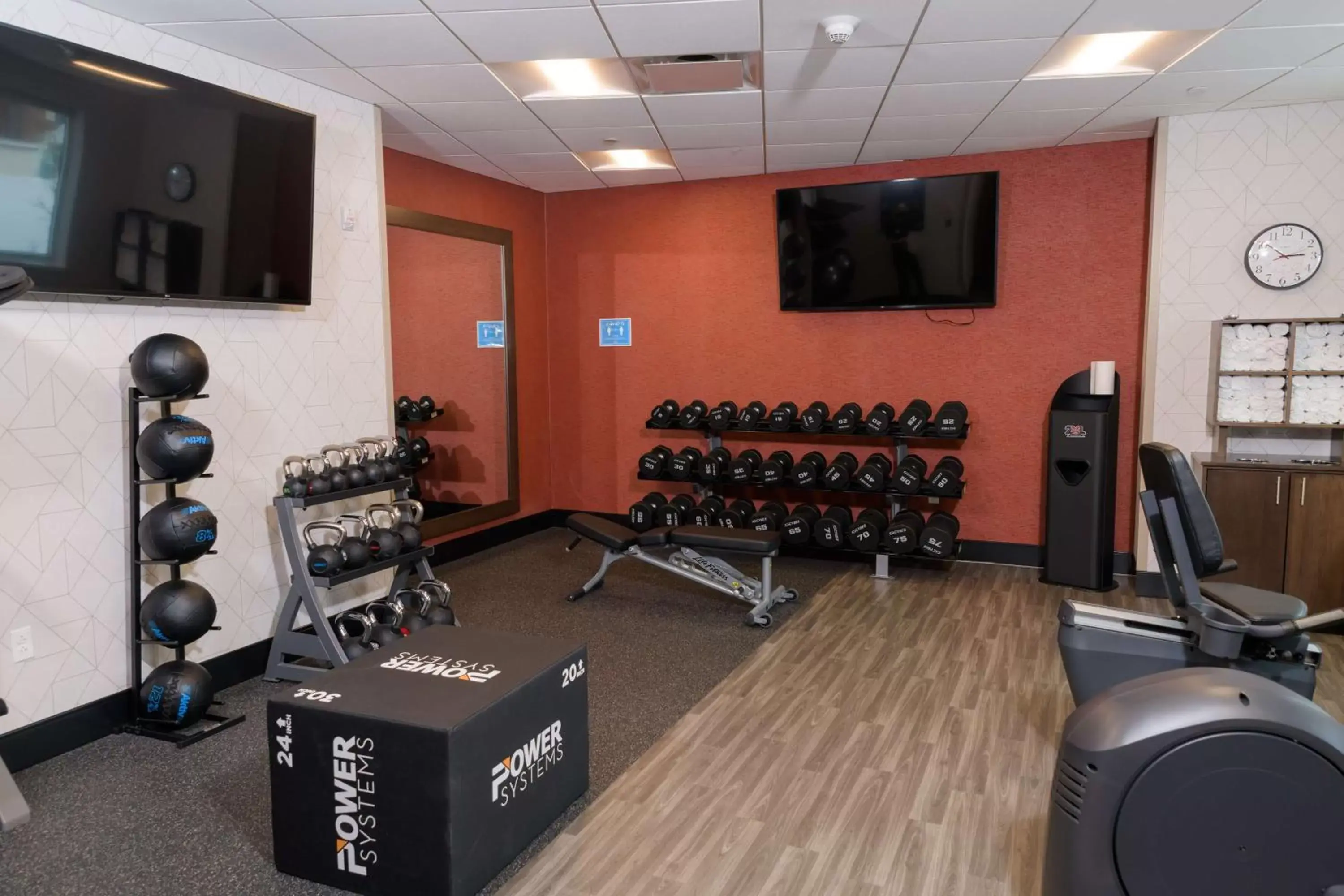 Fitness centre/facilities, Fitness Center/Facilities in Hampton Inn & Suites Erie Bayfront