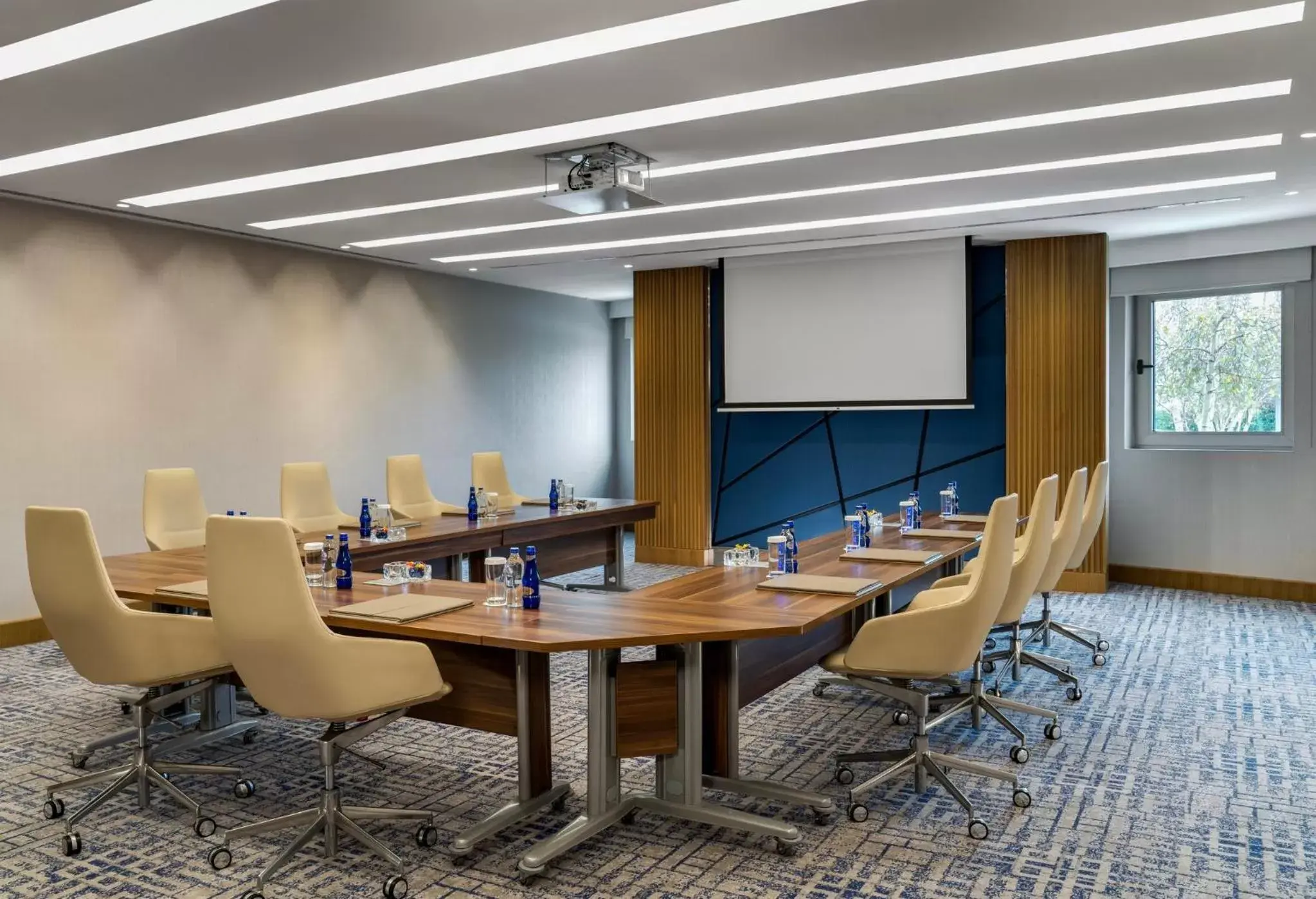 Meeting/conference room, Business Area/Conference Room in Crowne Plaza Florya Istanbul, an IHG Hotel