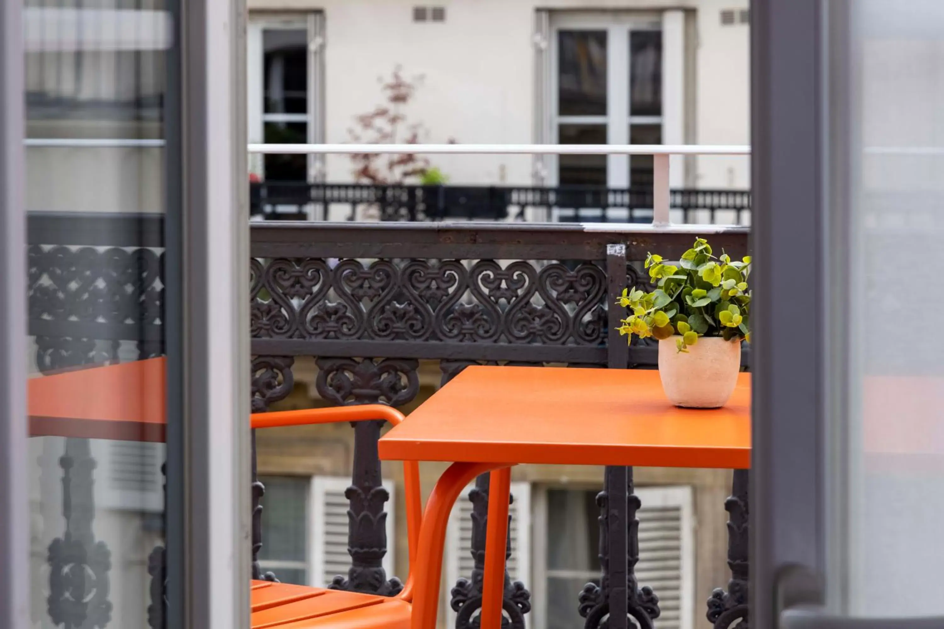 Balcony/Terrace in Hôtel Regina Opéra Grands Boulevards