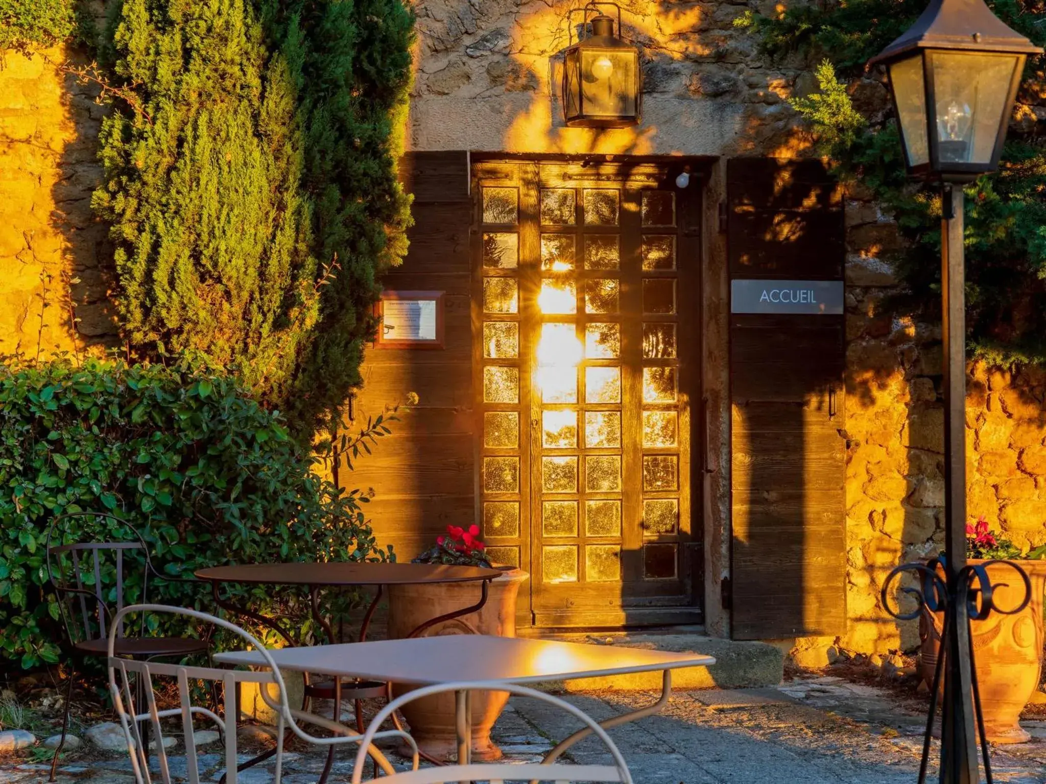 Facade/entrance in Garrigae Abbaye de Sainte Croix Facade/entrance in Garrigae Abbaye de Sainte Croix
