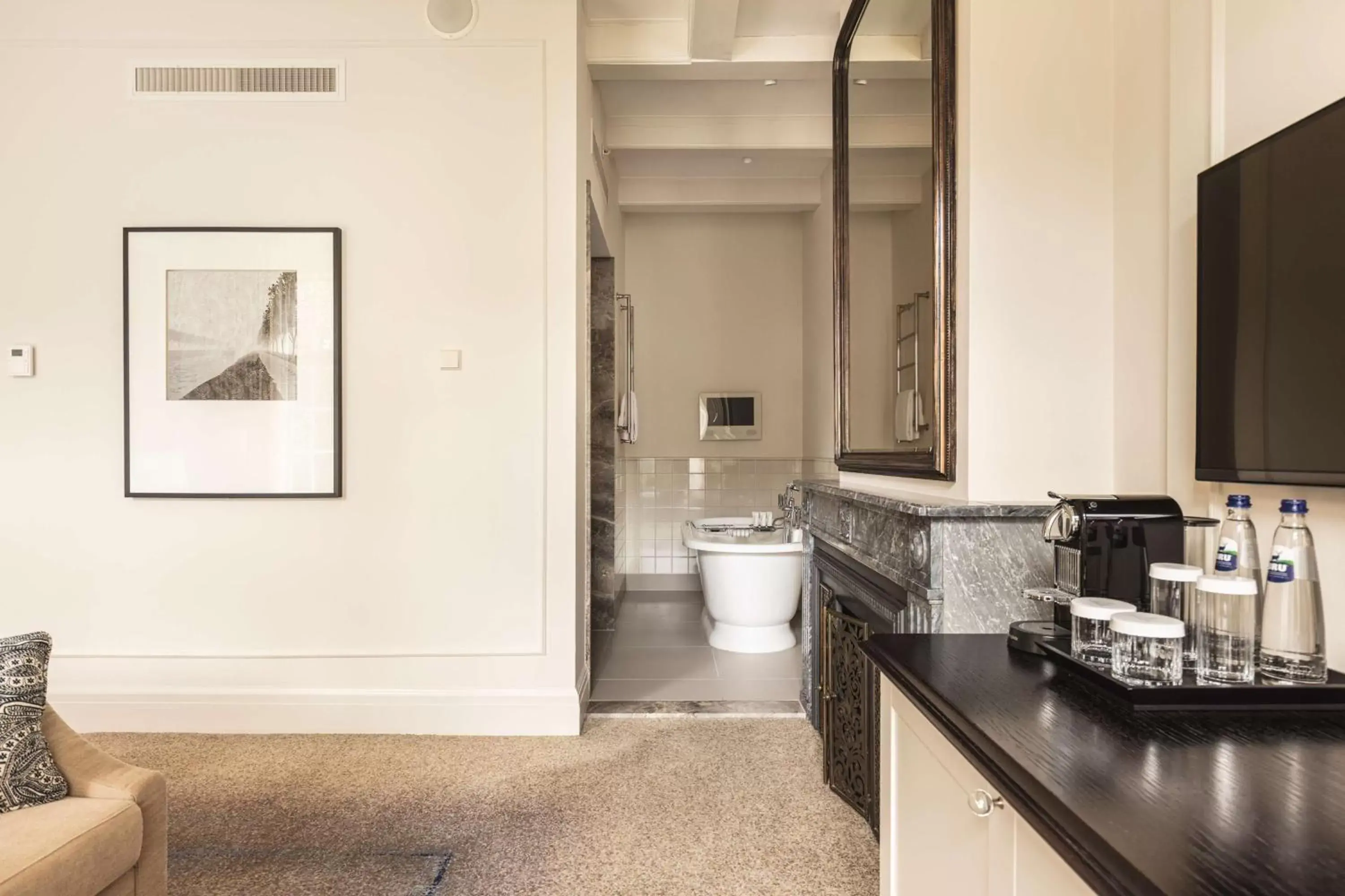 Photo of the whole room, Bathroom in Waldorf Astoria Amsterdam